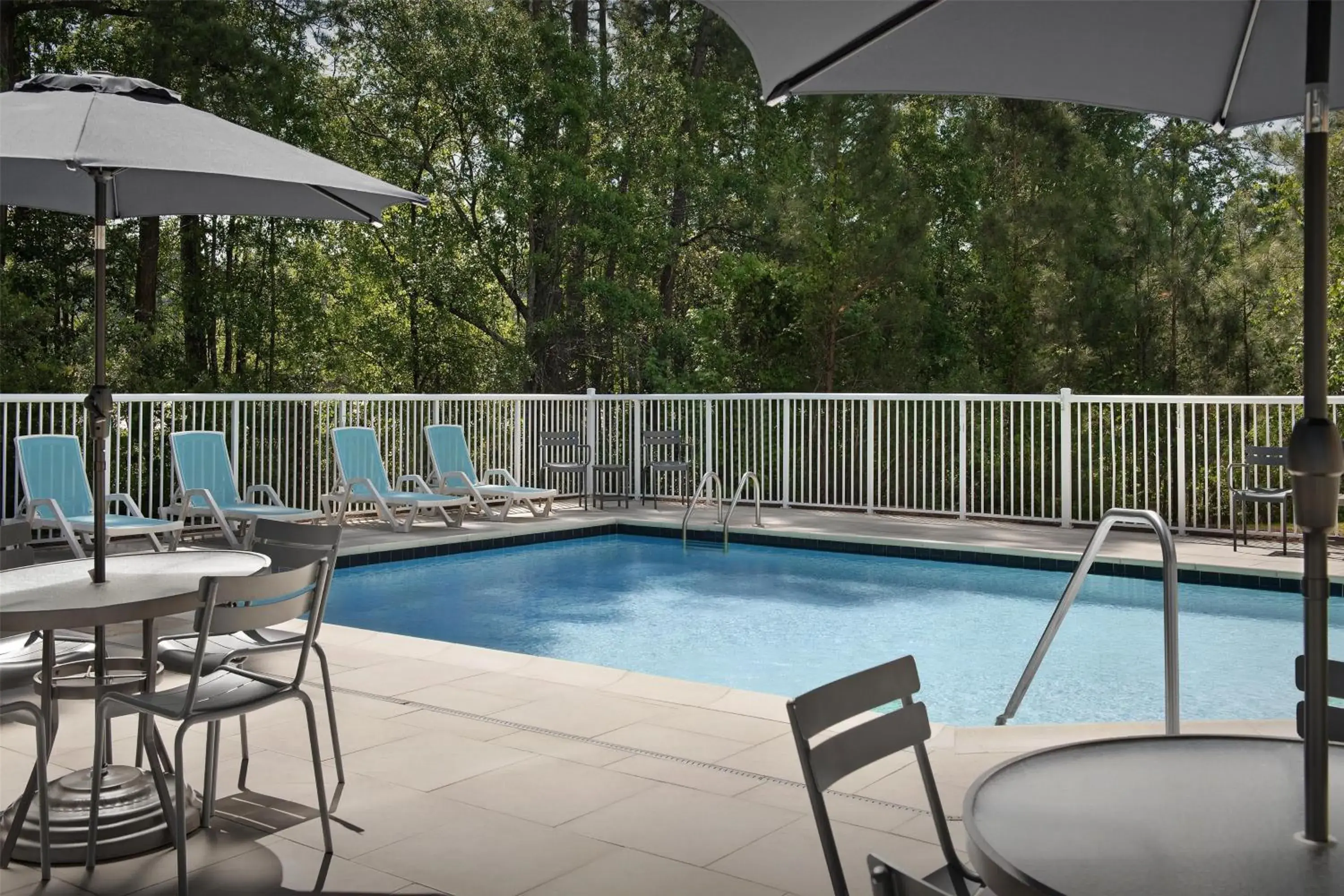 Pool view in Hampton Inn & Suites Walterboro Pool view in Hampton Inn & Suites Walterboro