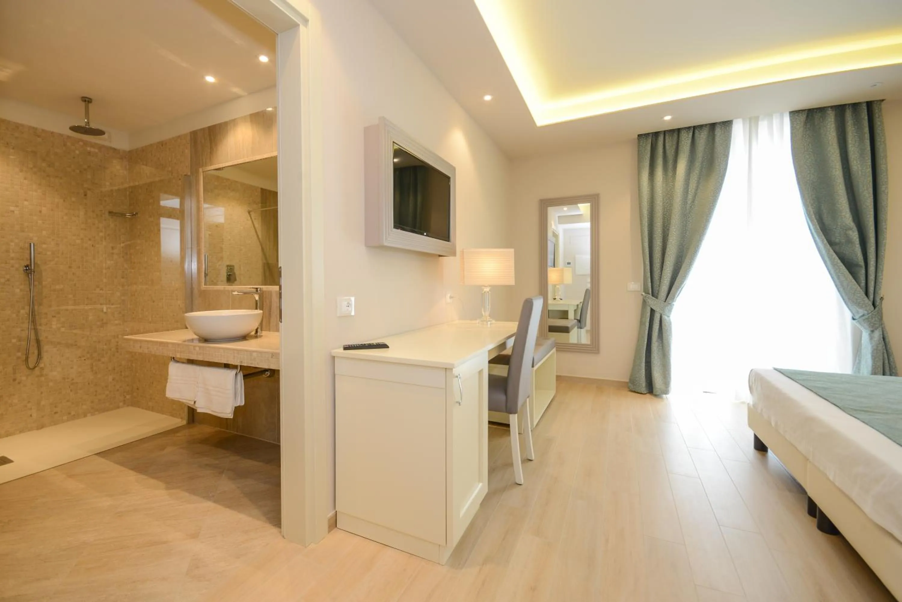 Bathroom in Hotel Villa Garuti