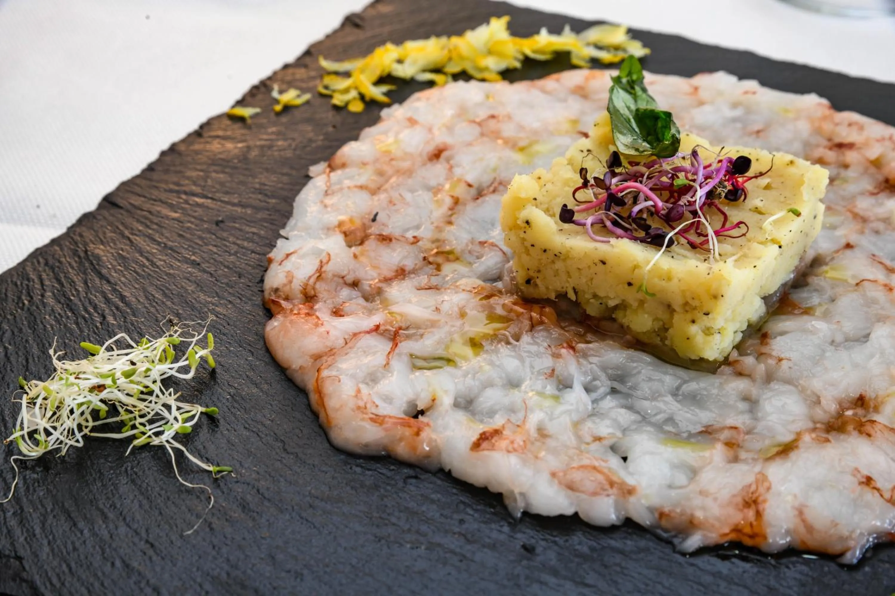 Food in Hotel Villa Garuti