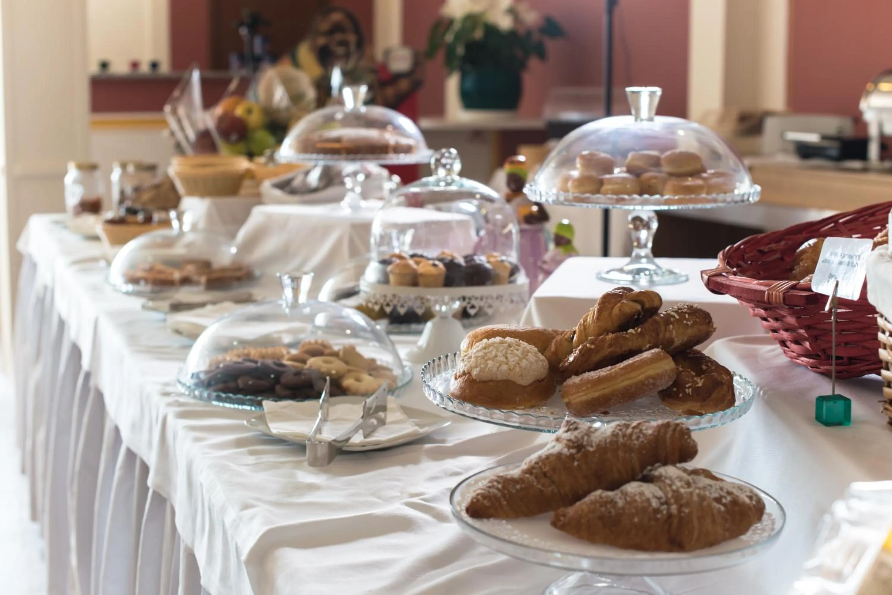 Buffet breakfast in Hotel Villa Garuti