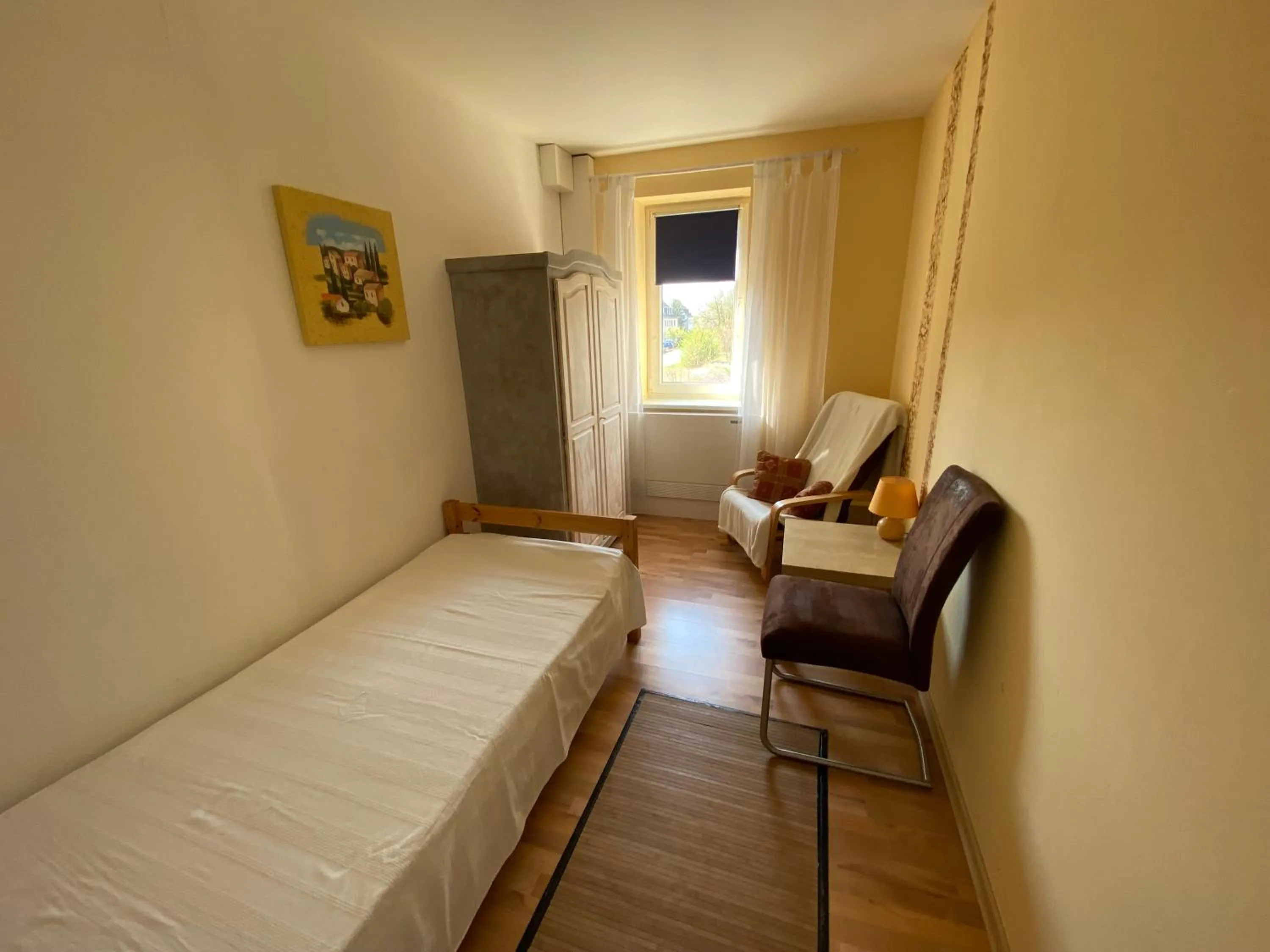 Photo of the whole room, Bed in Aparthotel " Zur Müritz"