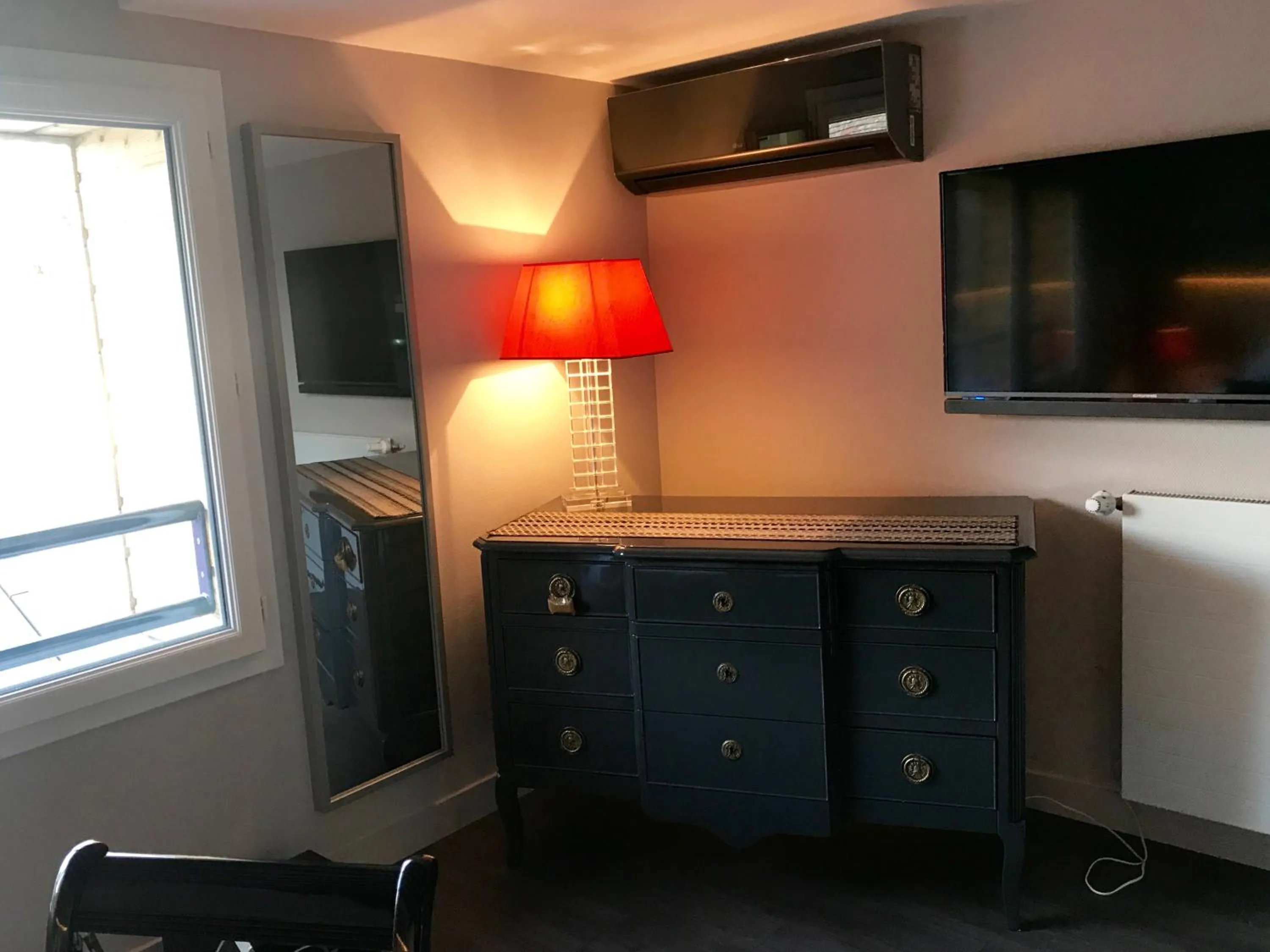 LOGIS Hotel-Restaurant Le Relais d'Aligre