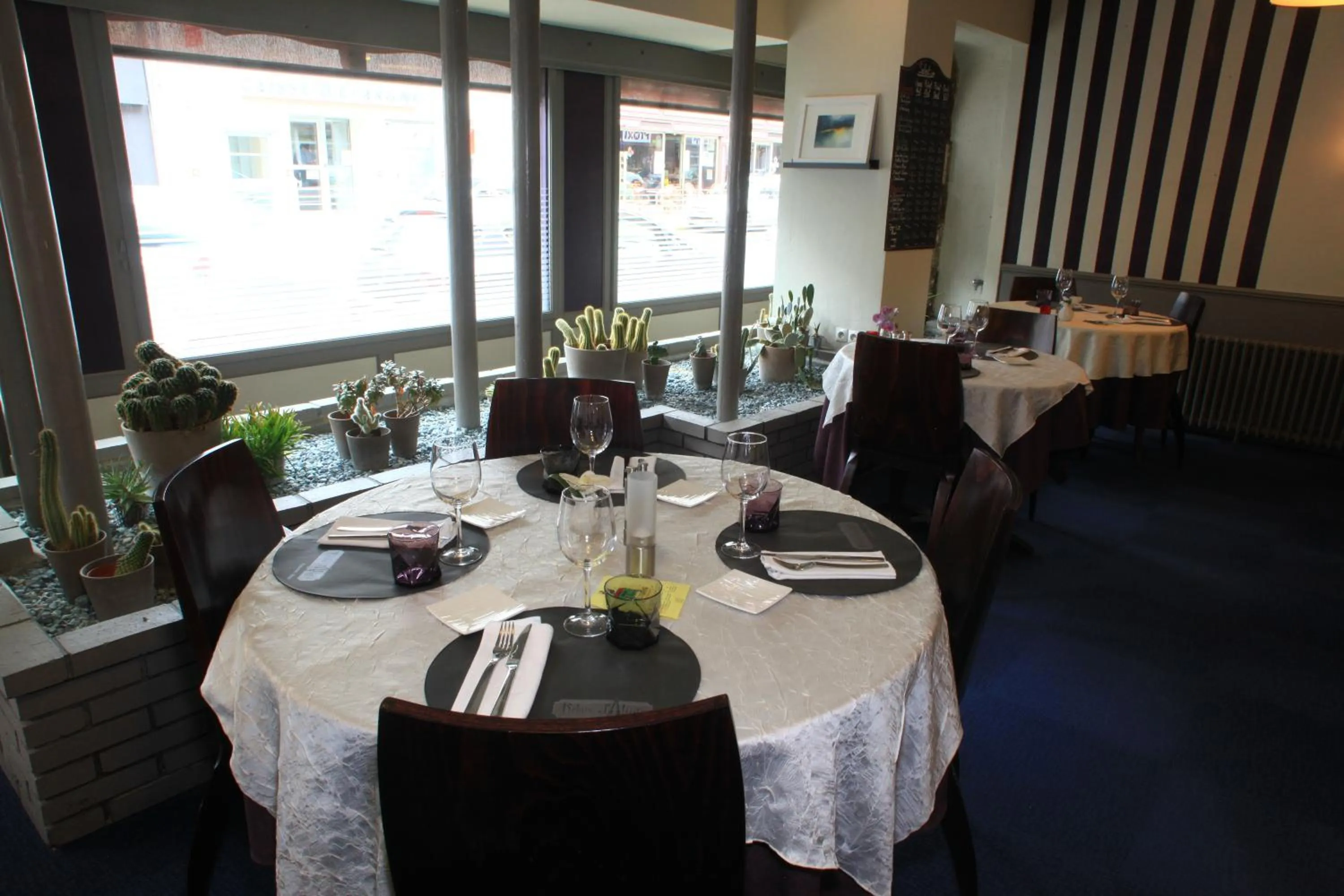 LOGIS Hotel-Restaurant Le Relais d'Aligre