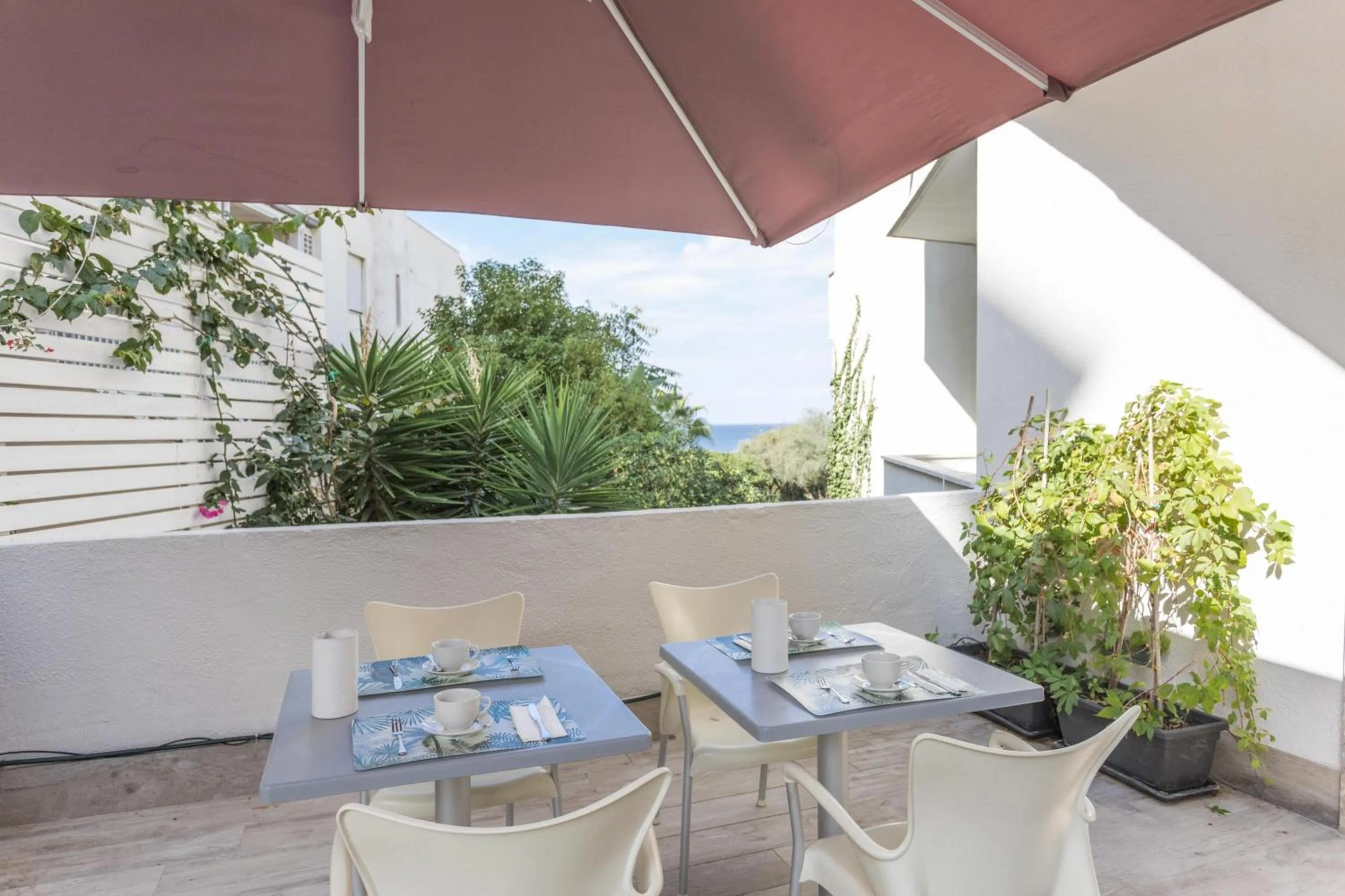 Property building in Gallipoli West Coast