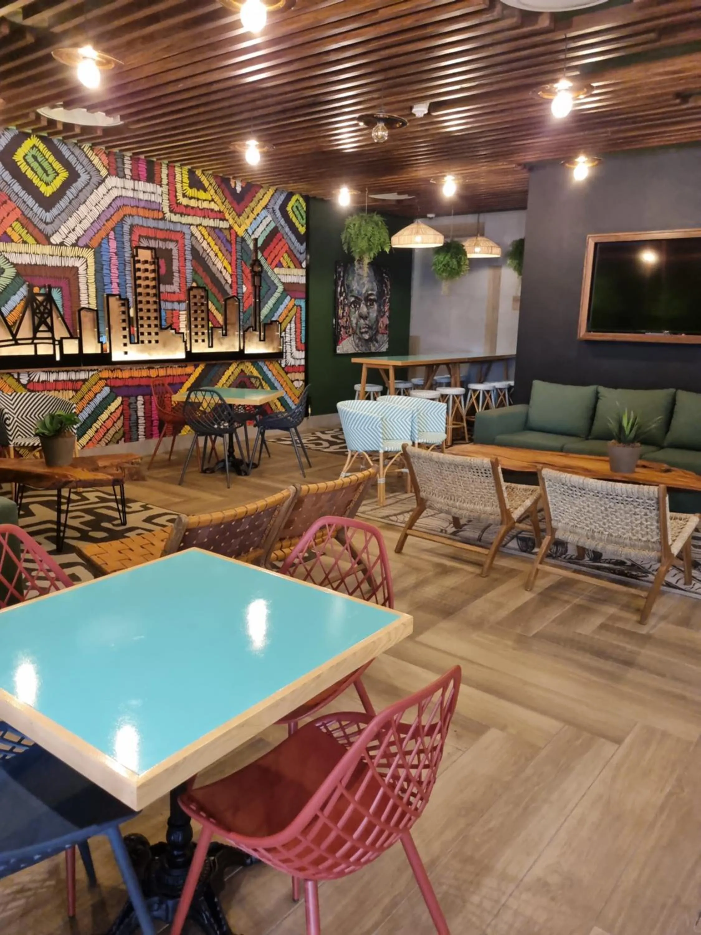 Restaurant/places to eat in ONOMO Hotel Johannesburg Sandton