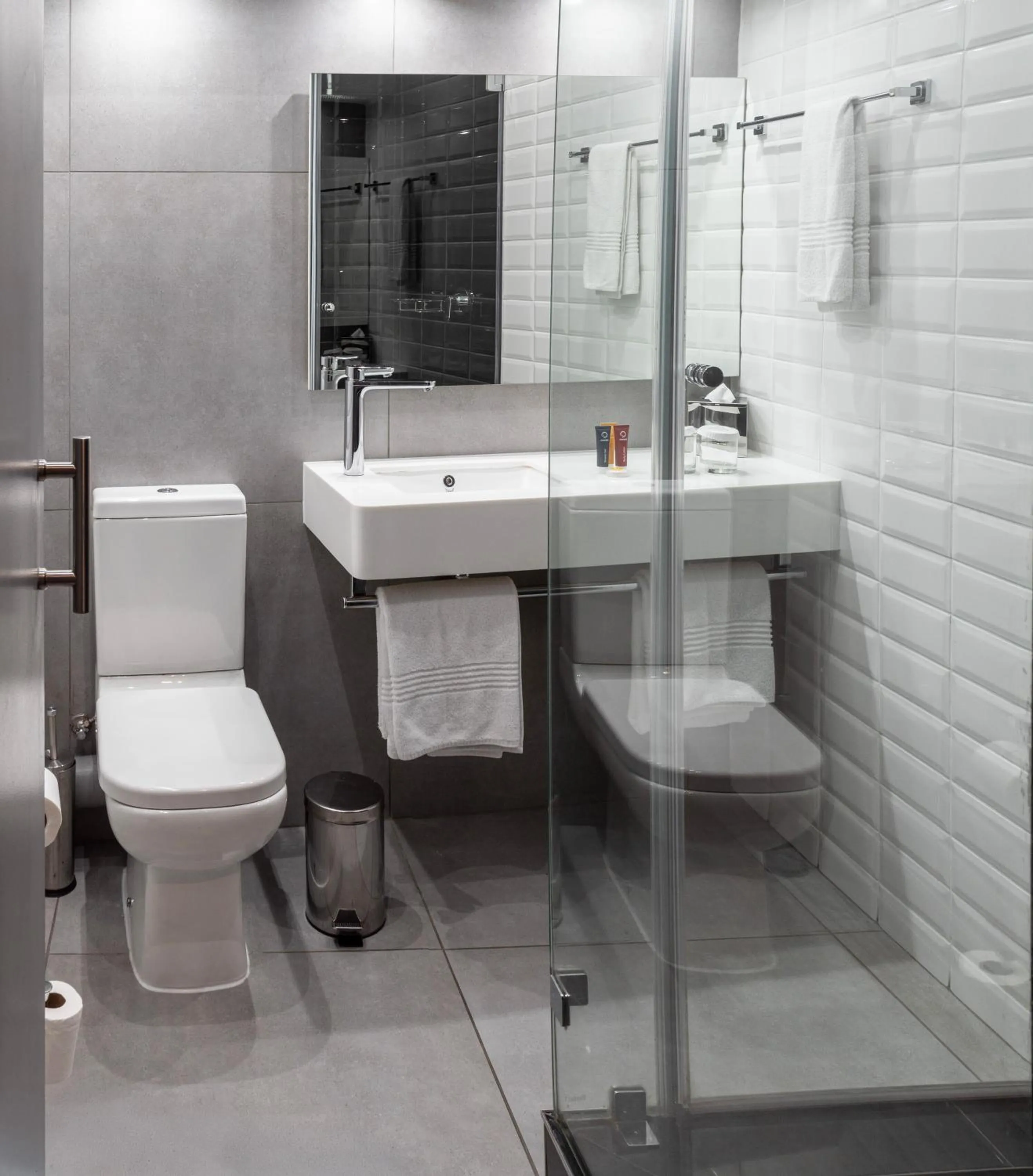 Bathroom in ONOMO Hotel Johannesburg Sandton