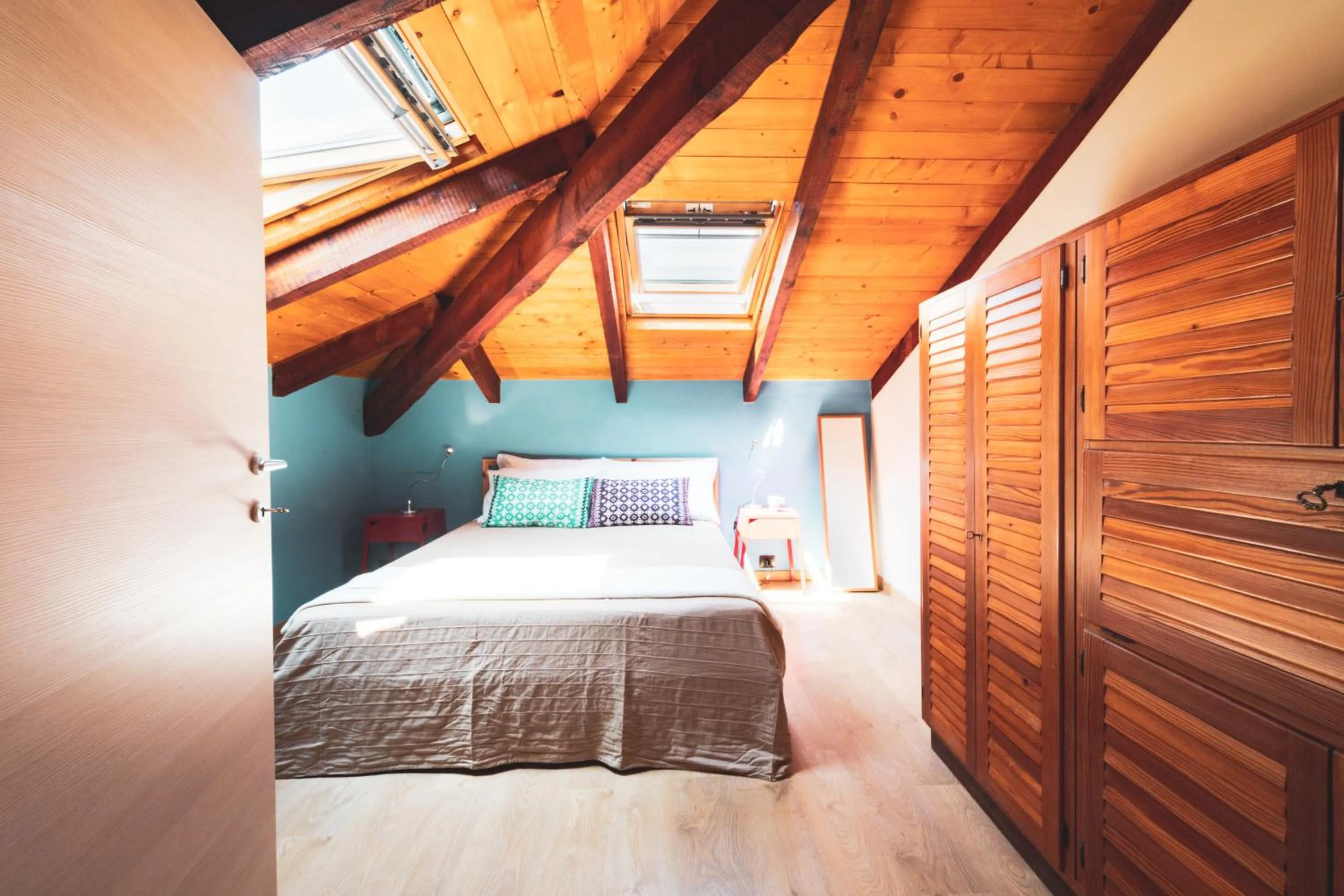 People, Bed in B&B Casa Danoi