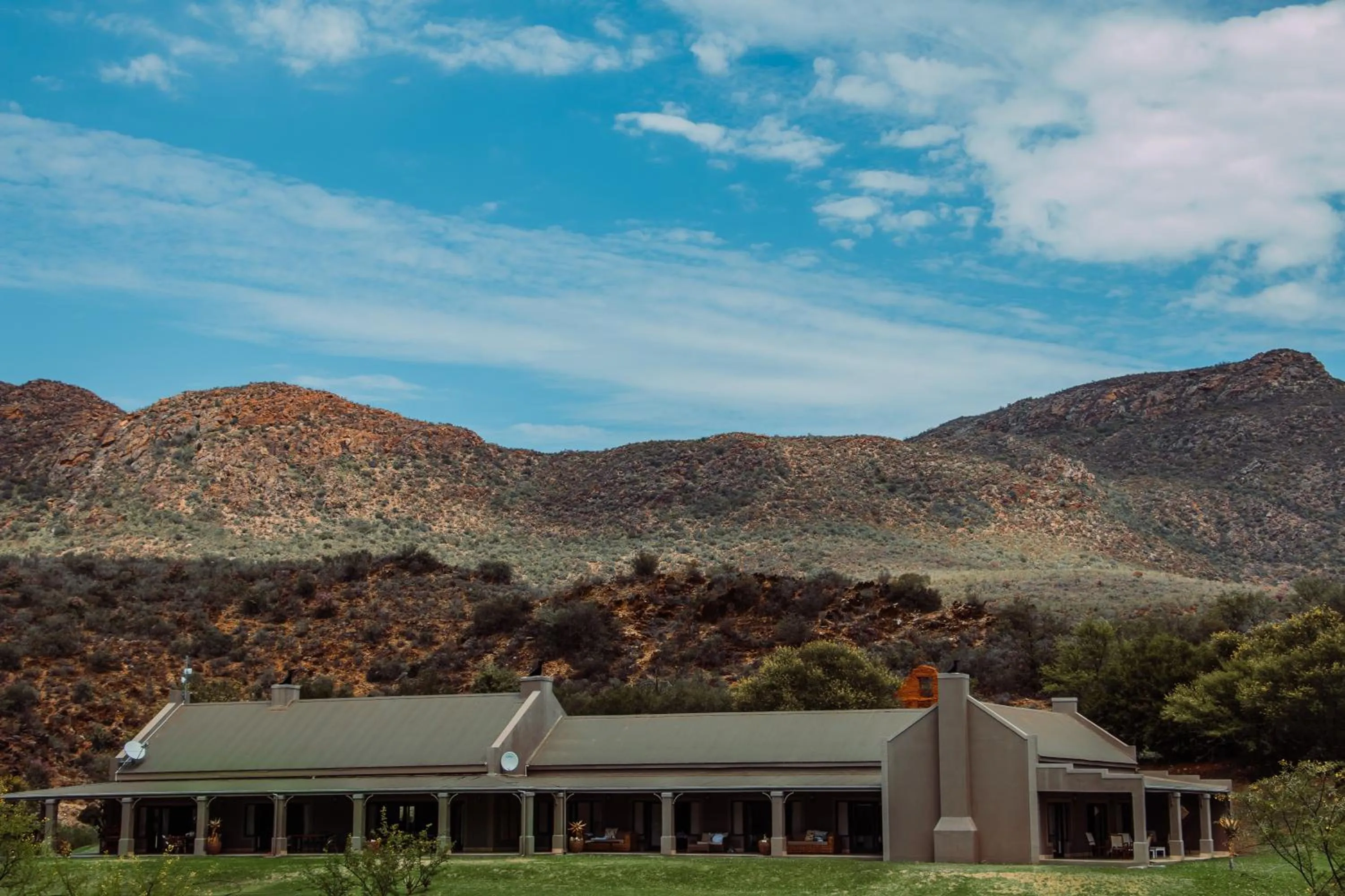 Mountain view in Wildehondekloof Game Lodge