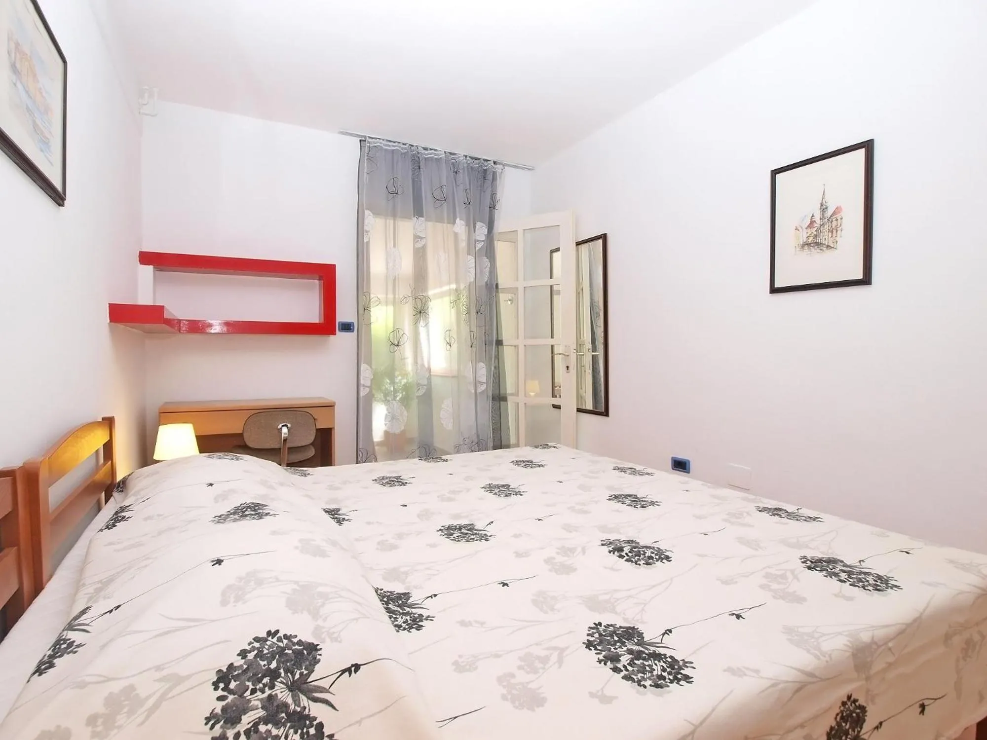 Bed in Apartments Eugen 1346