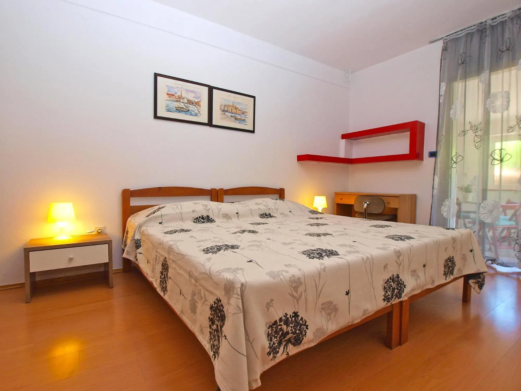 Bed in Apartments Eugen 1346