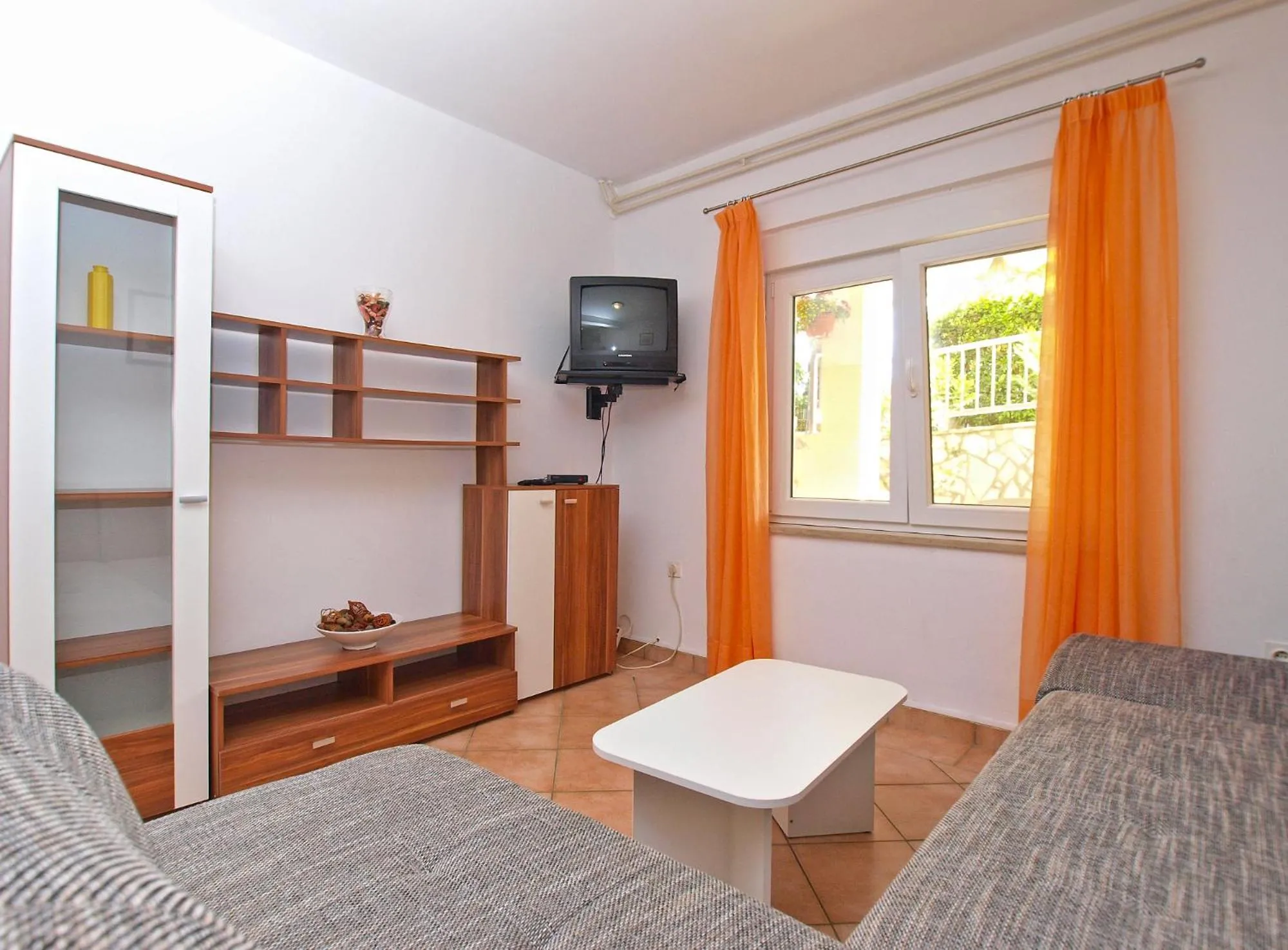 Bed in Apartments Eugen 1346