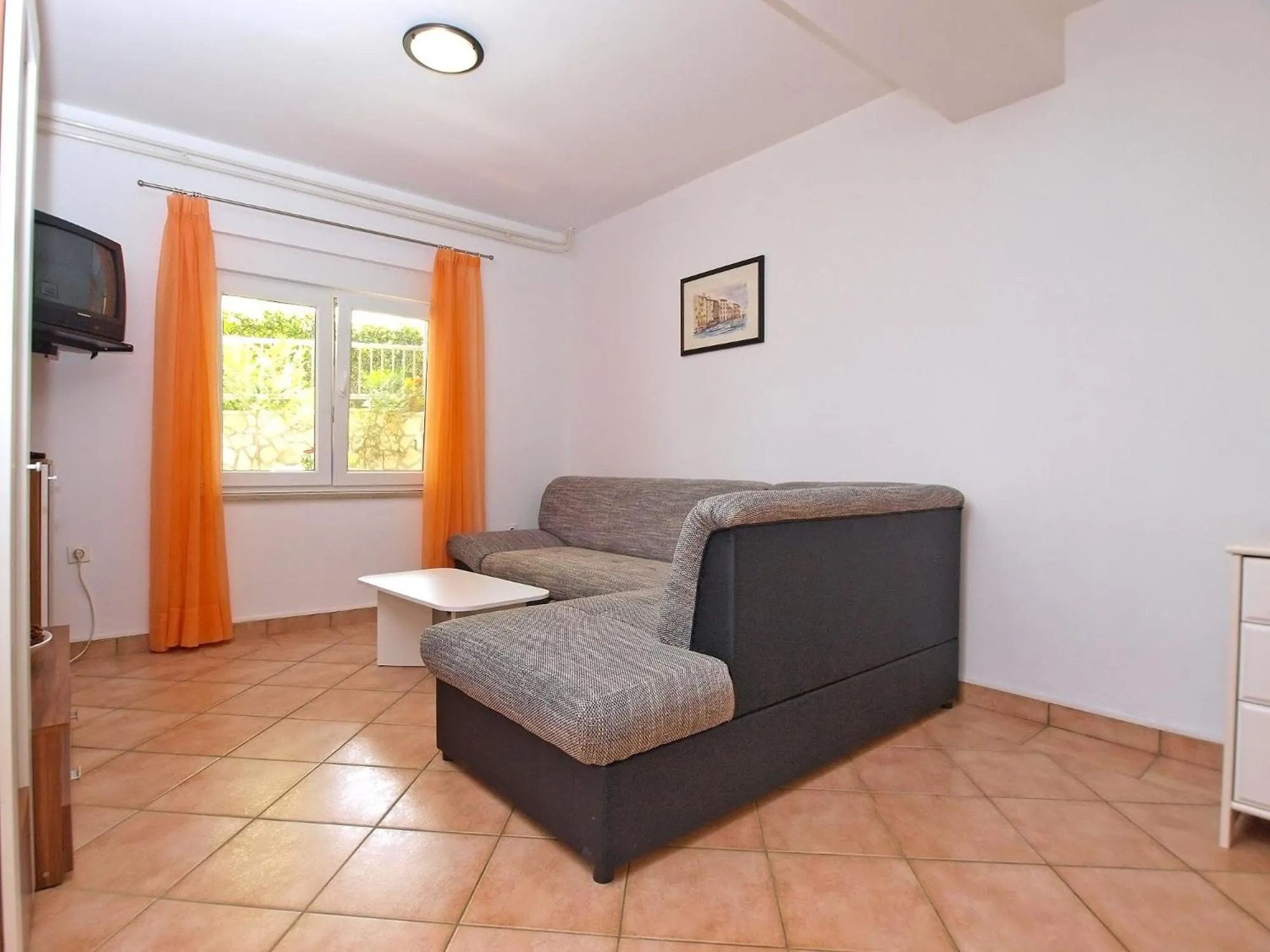 Apartments Eugen 1346