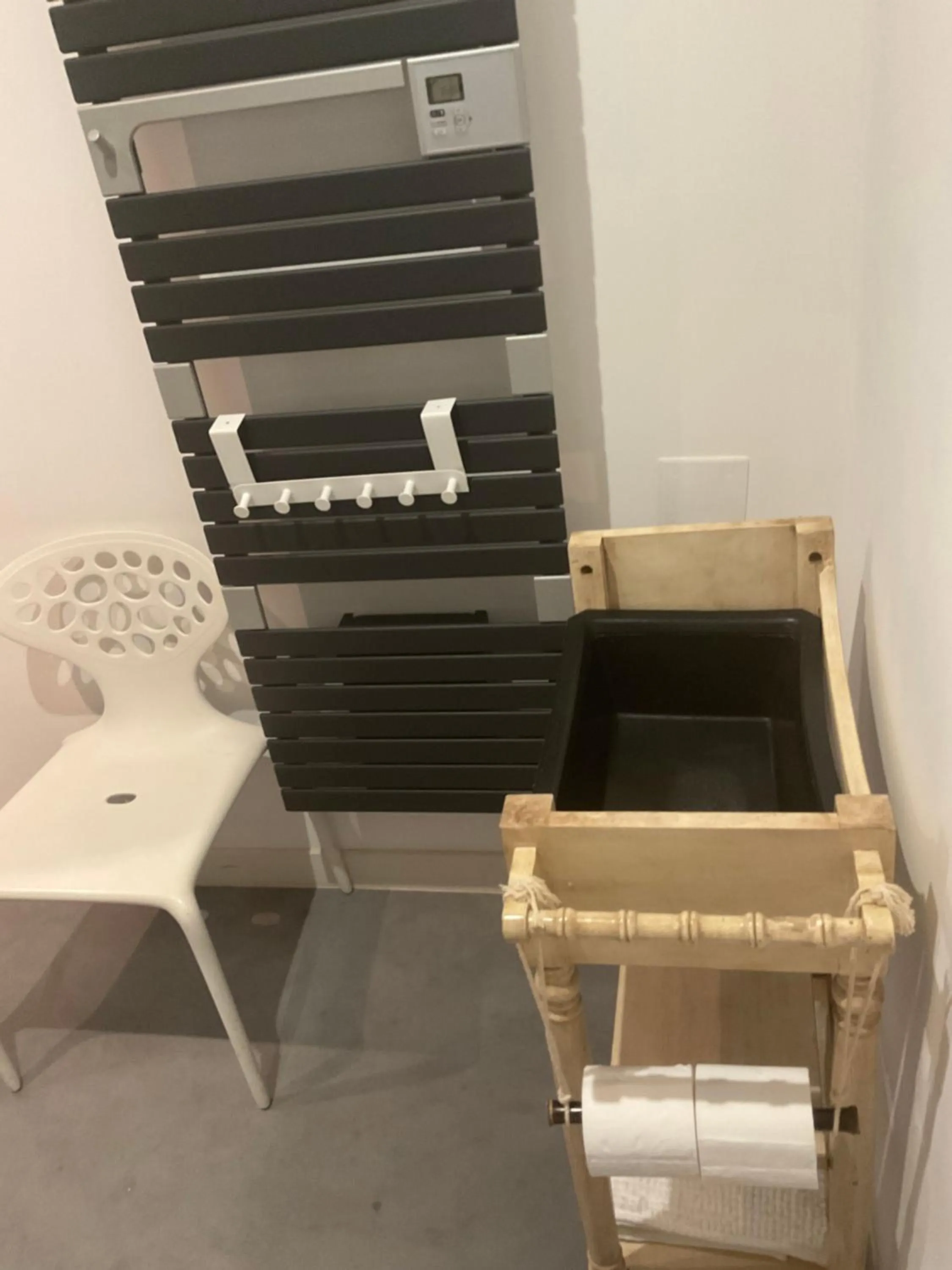 Bathroom in Le Jardin de LaCoste