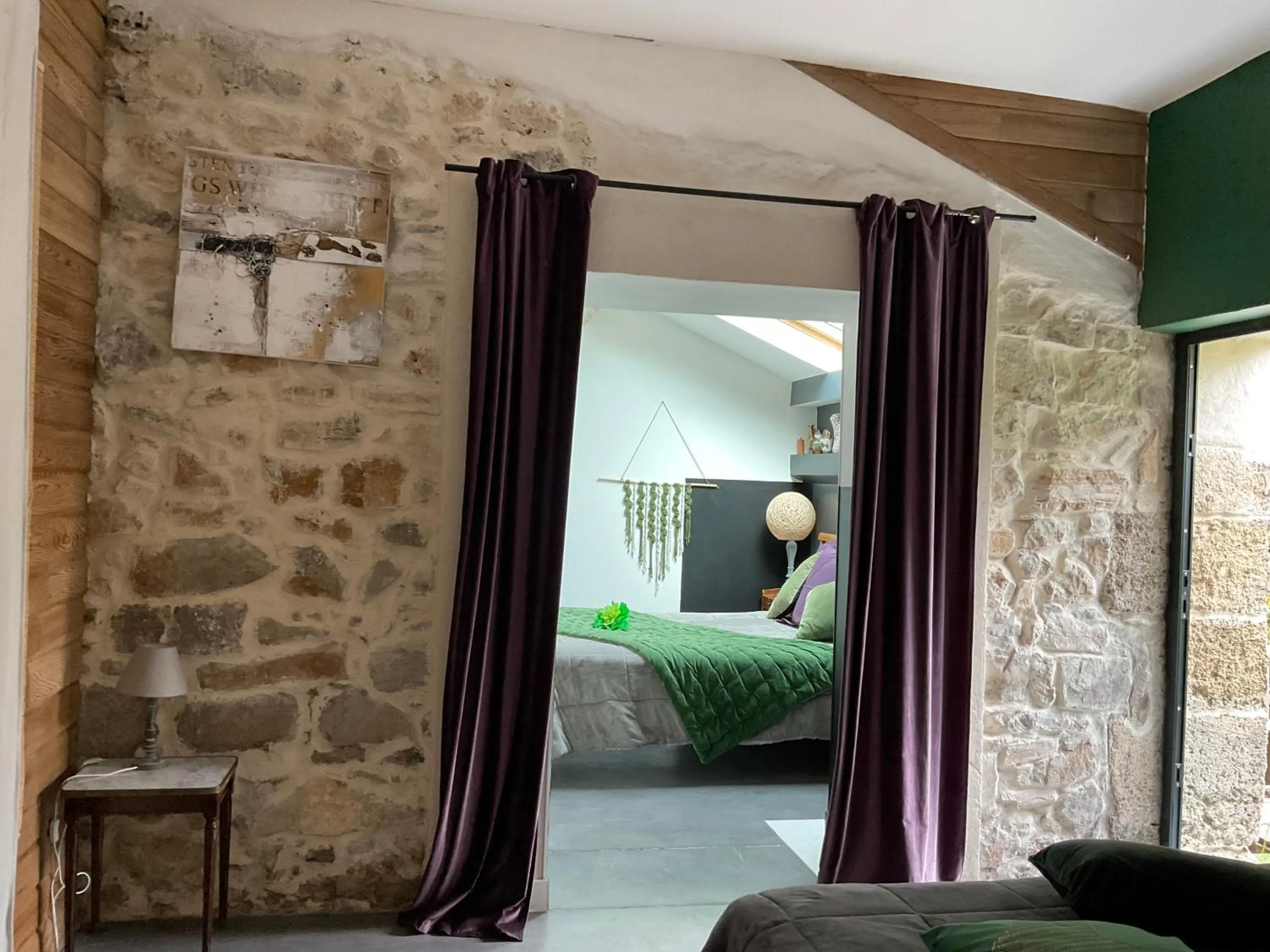 Bed in Le Jardin de LaCoste