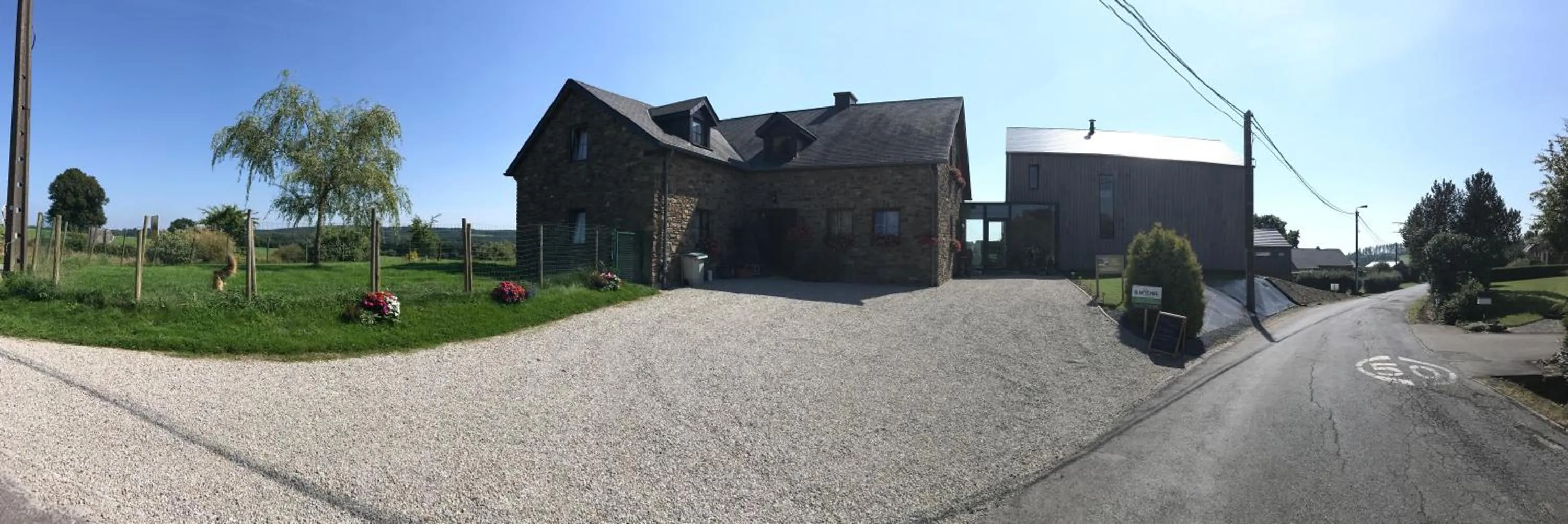 Property building in La Colombe