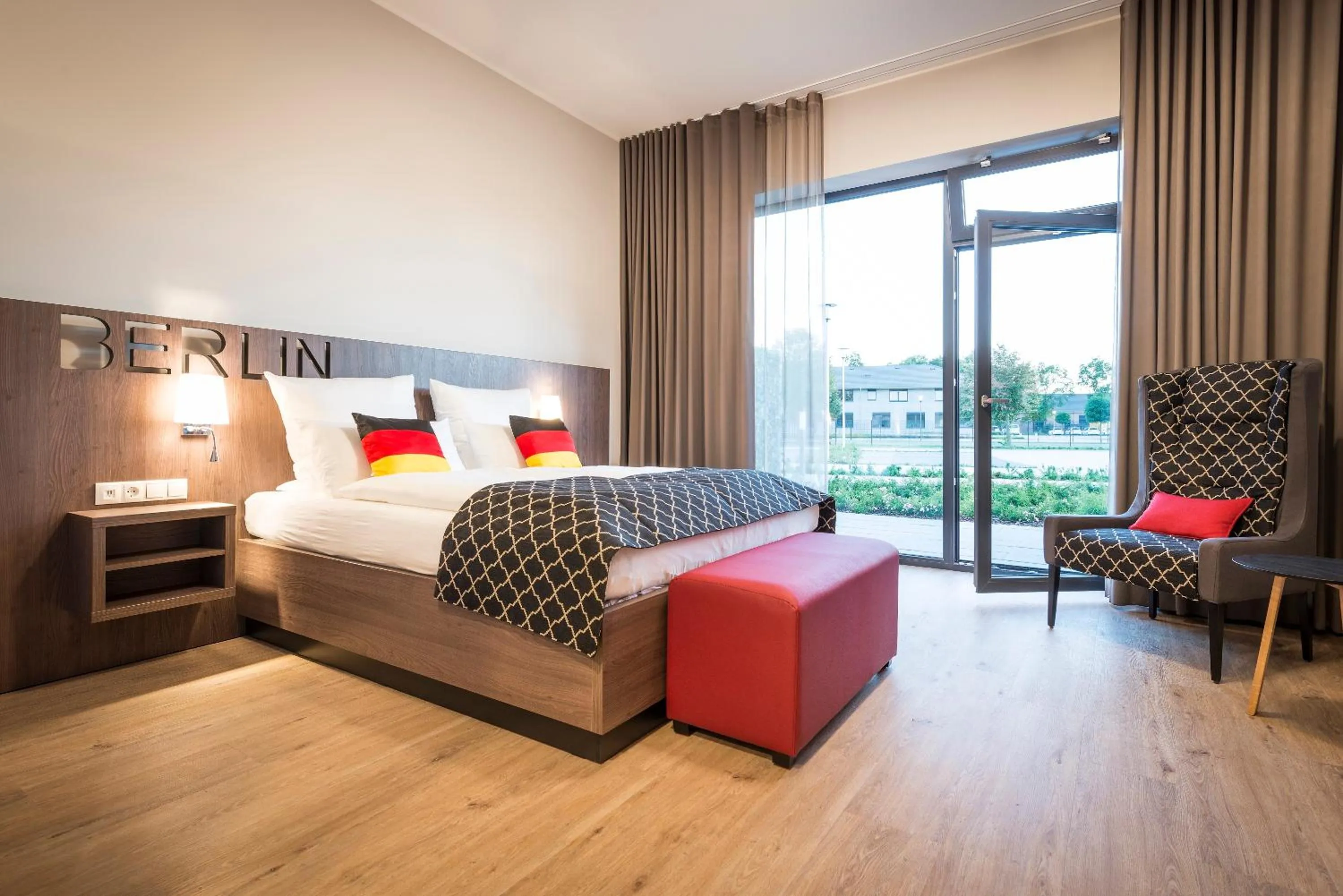 Photo of the whole room, Bed in Gästehaus der zvoove Akademie