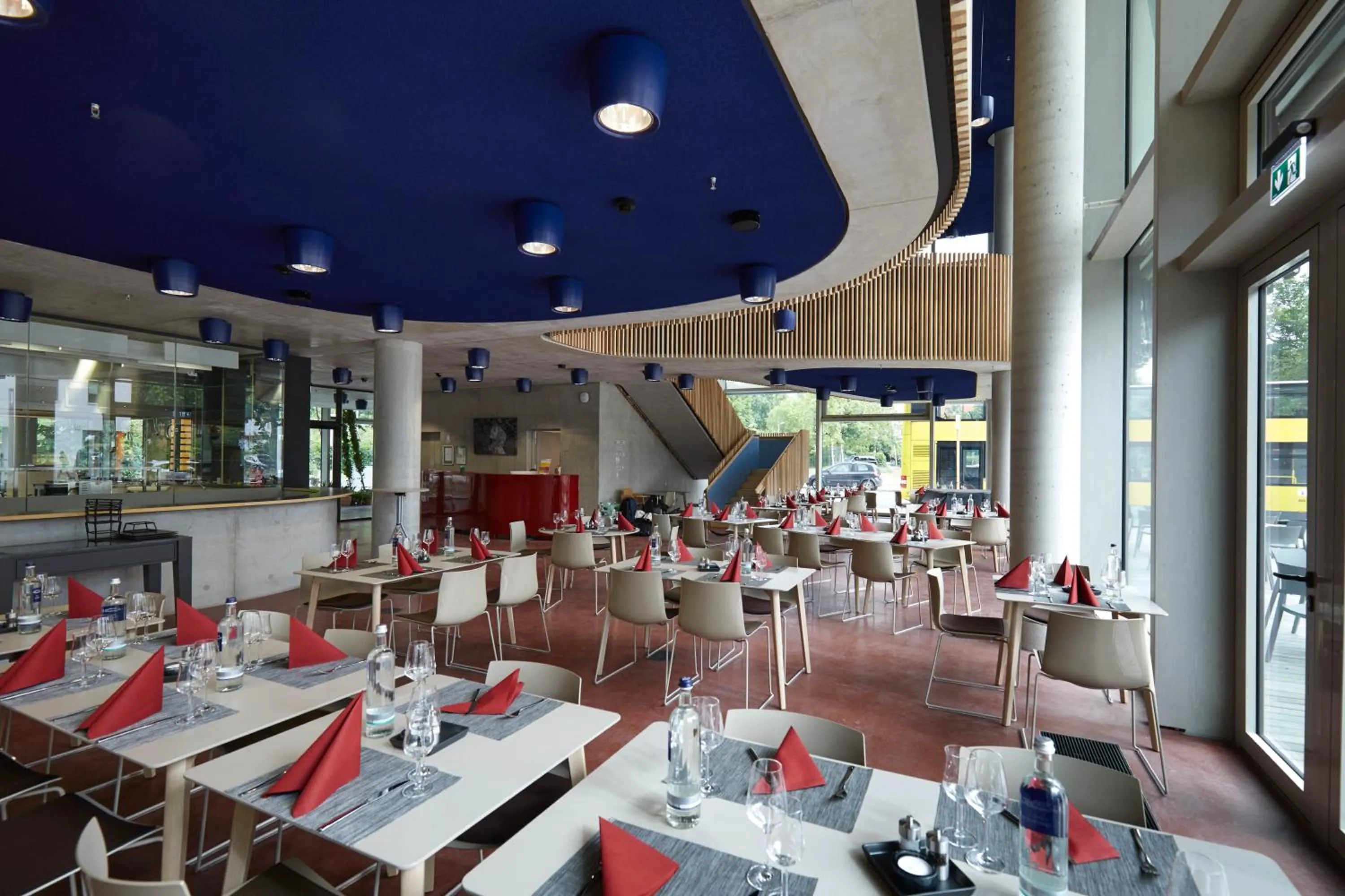 Restaurant/places to eat in Hotel Rossi