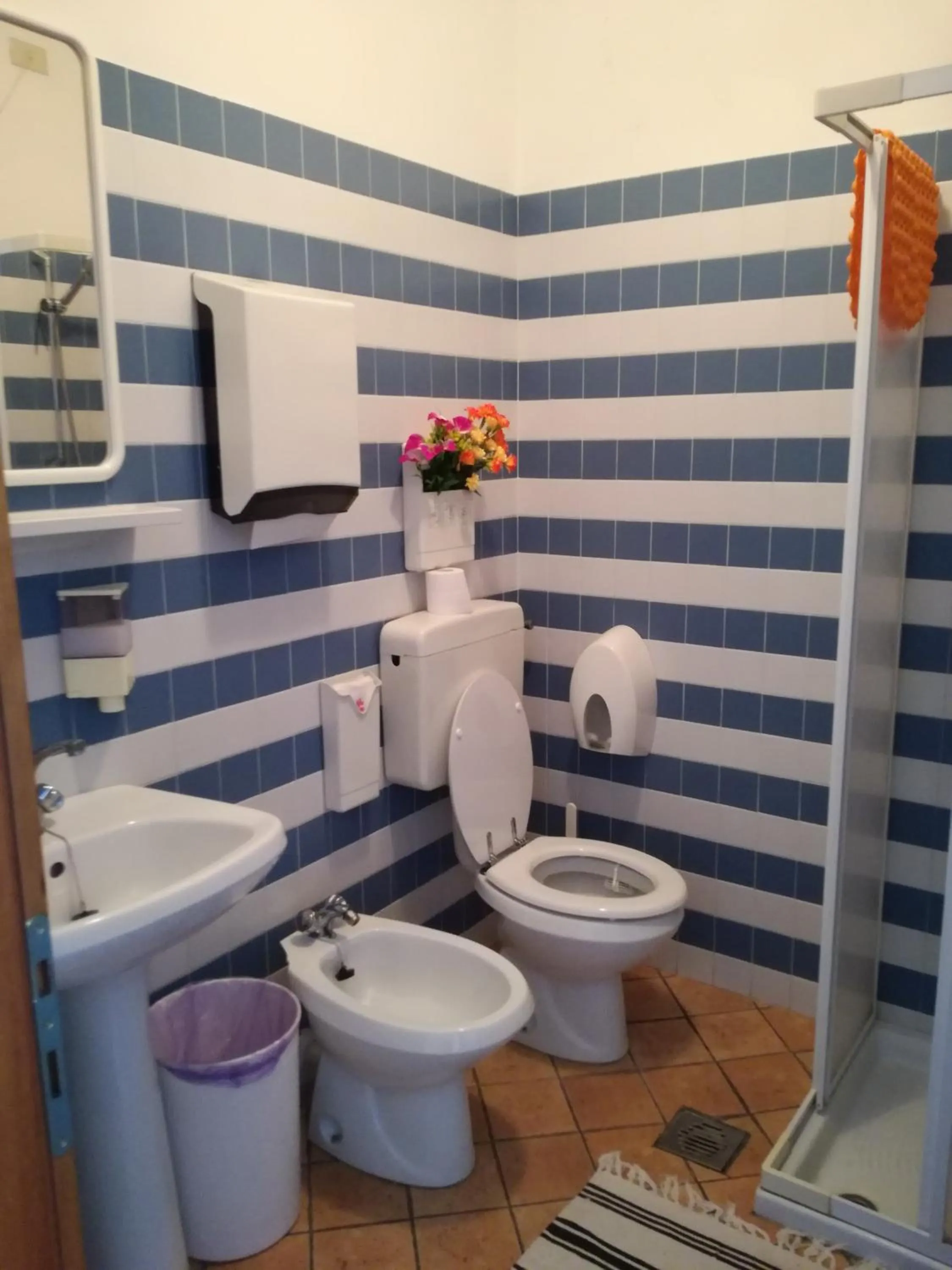 Quadruple Room in Ostello Europa