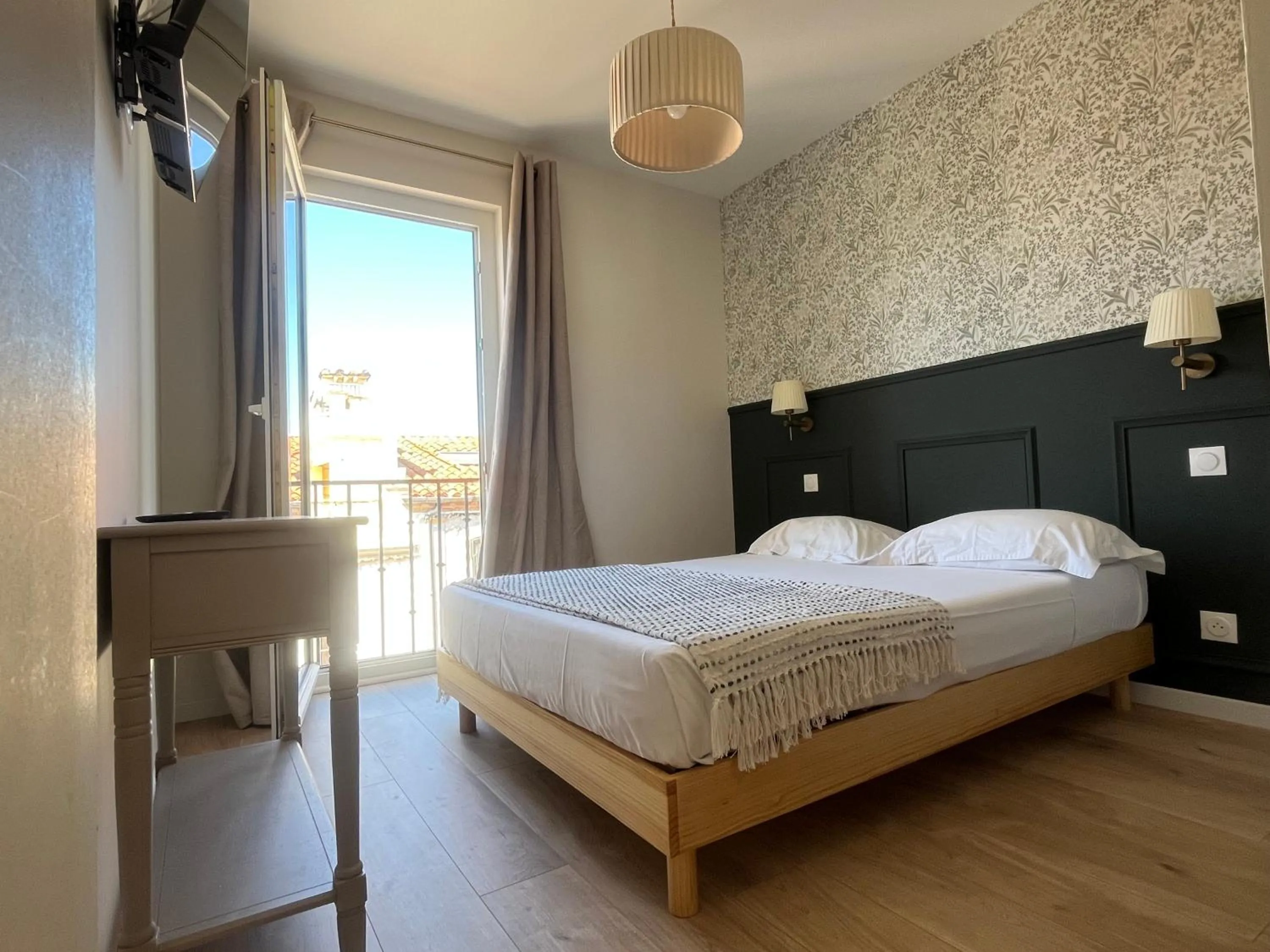 Bed in Hotel Le Centre