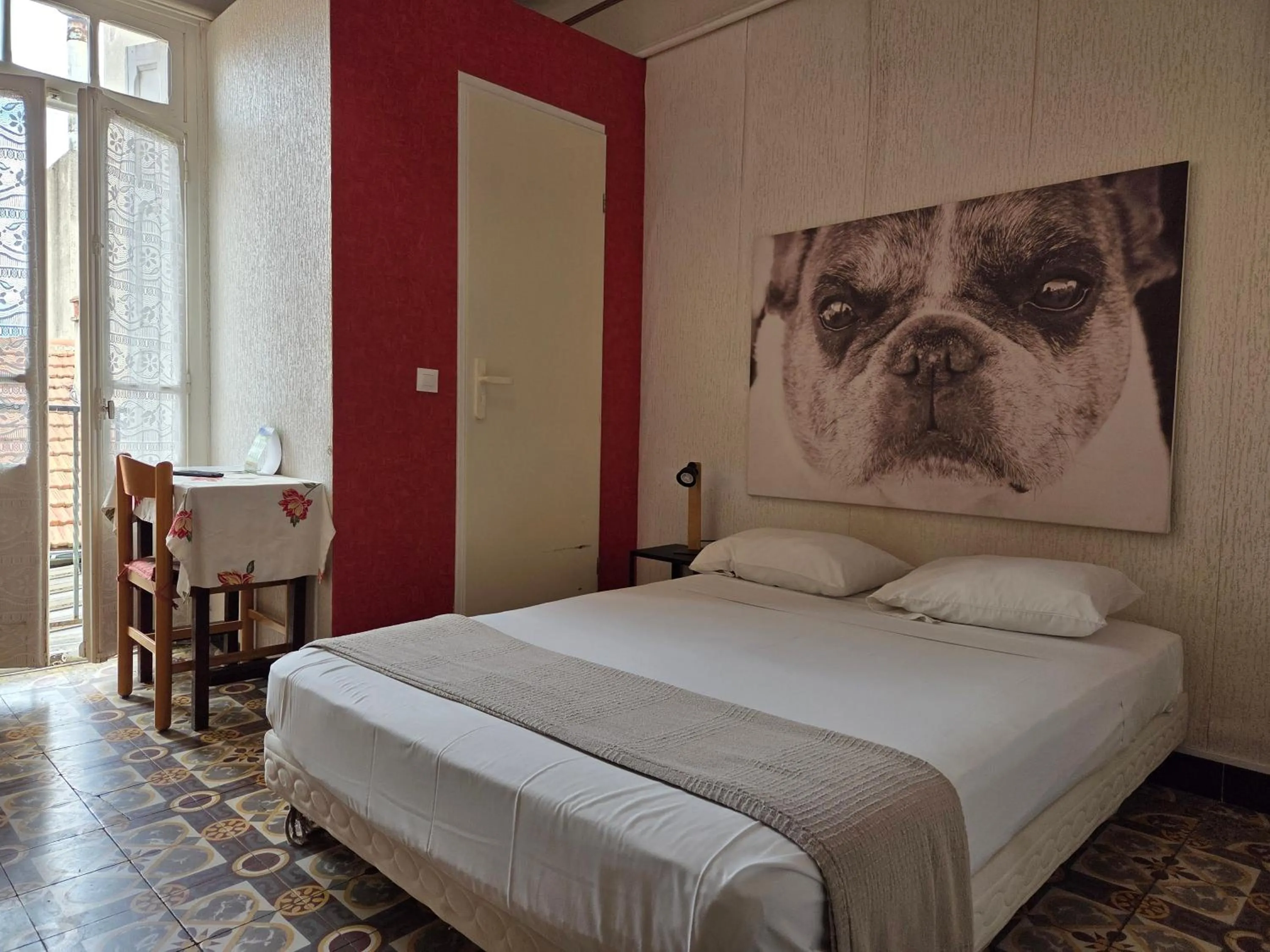 Bed in Hotel Le Centre