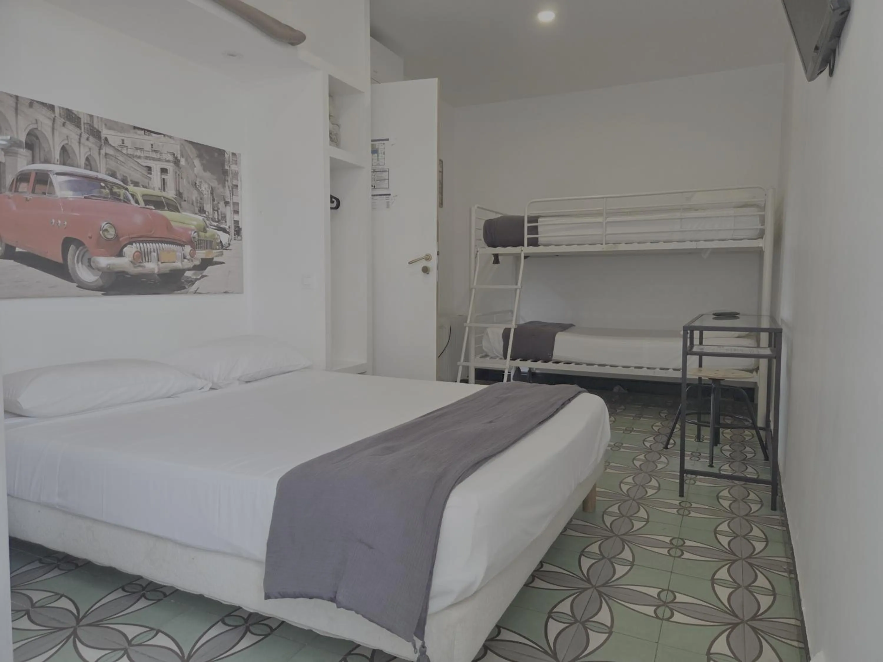 Bed in Hotel Le Centre