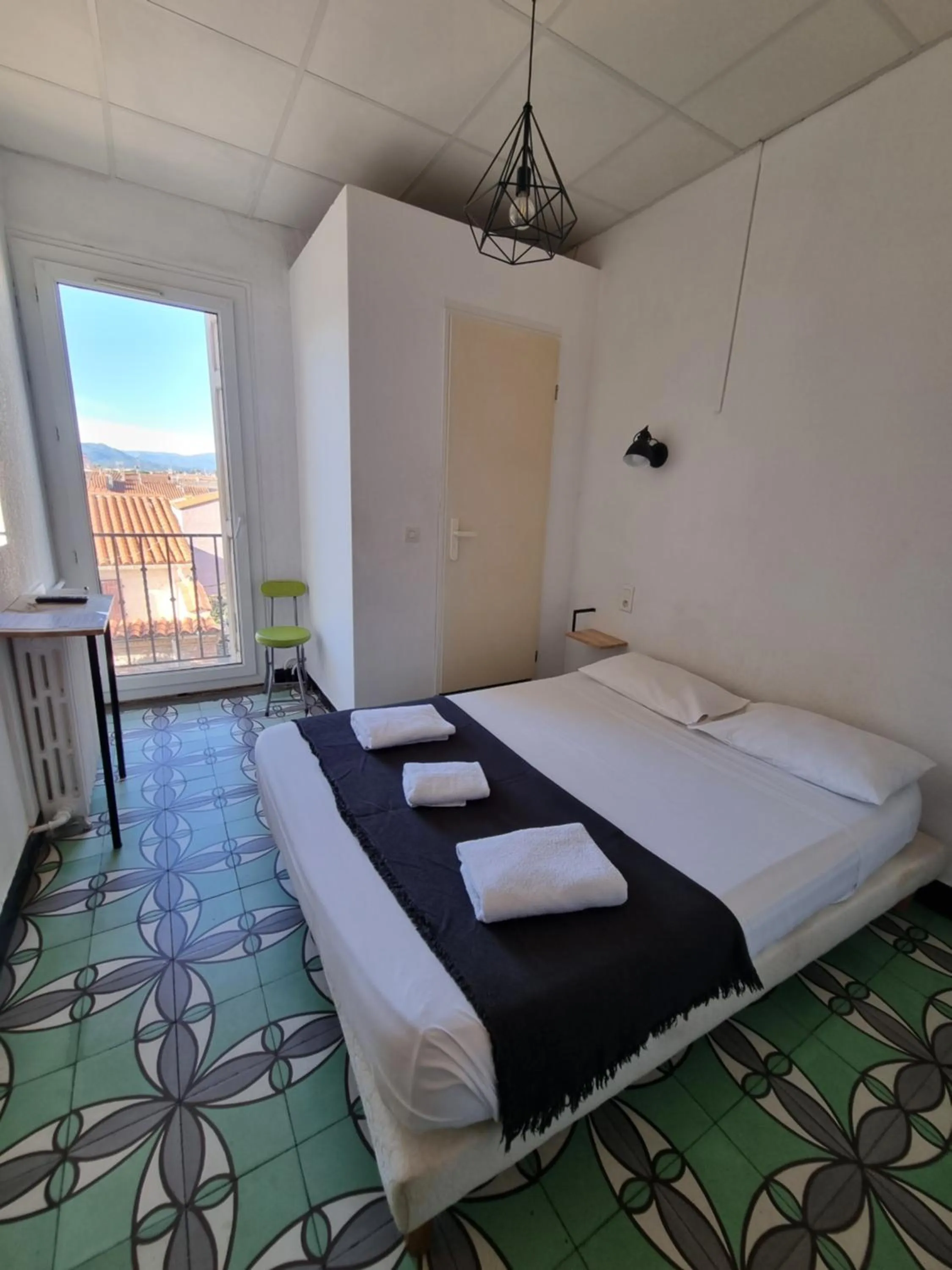 Bed in Hotel Le Centre