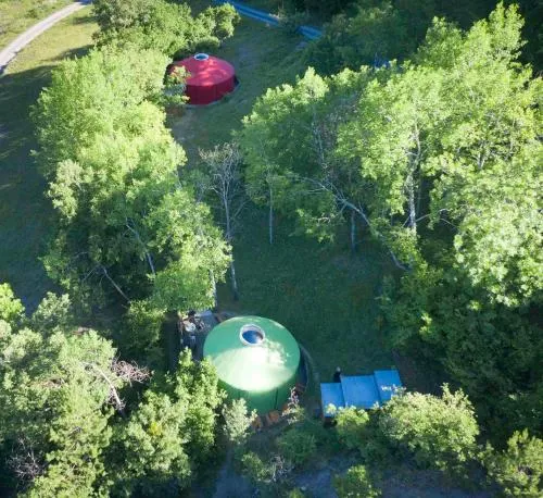 Eco-hôtel et Yourtes du Mercantour