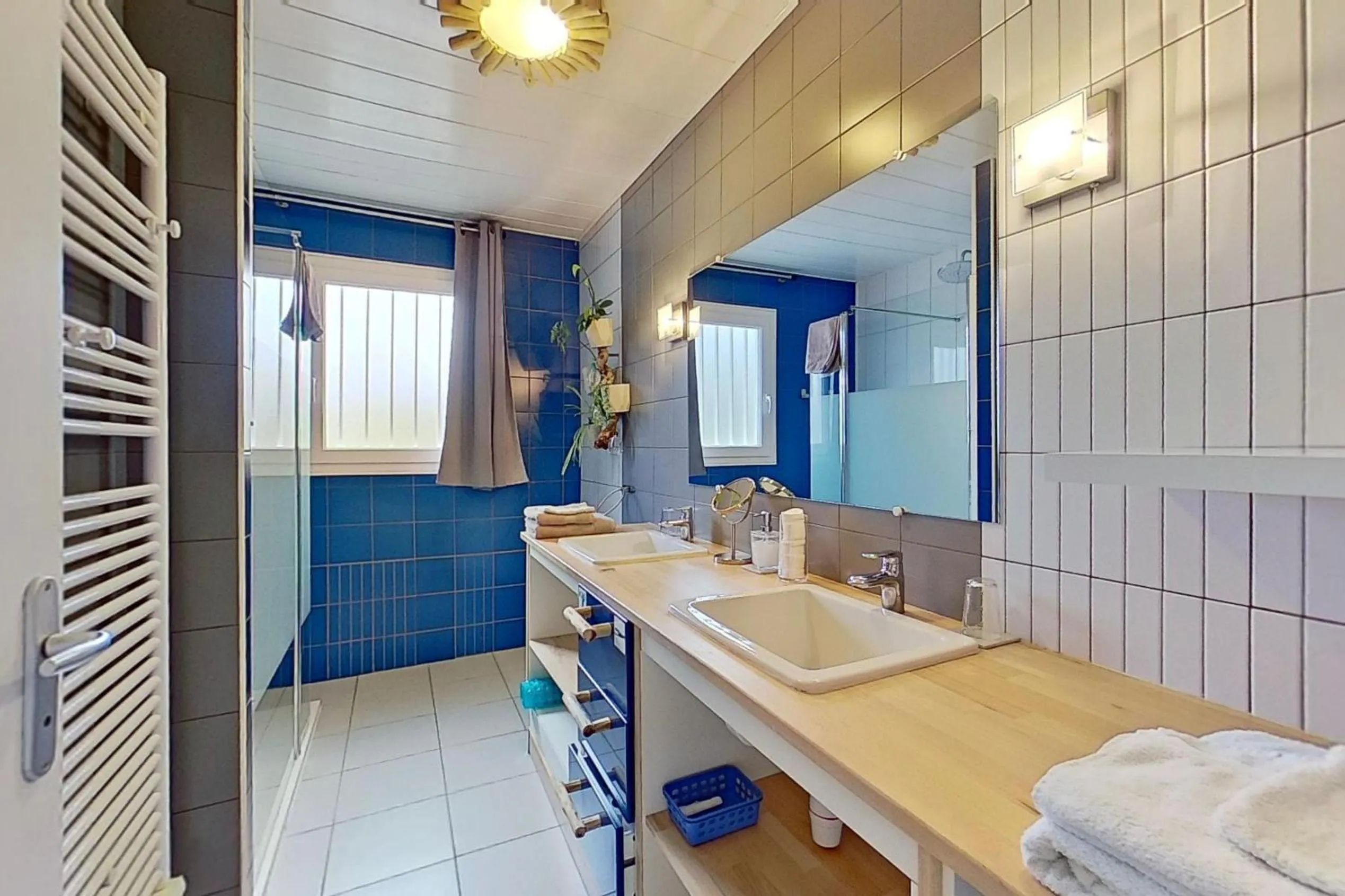 Bathroom in Escale en Correze