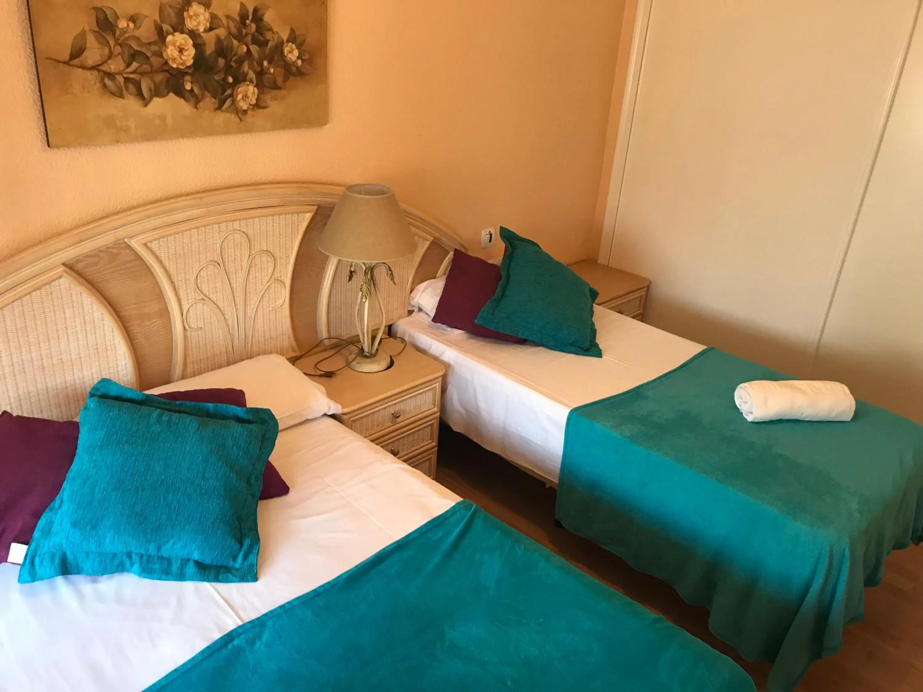 Bedroom, Bed in Homely Apartments Calle Apolo