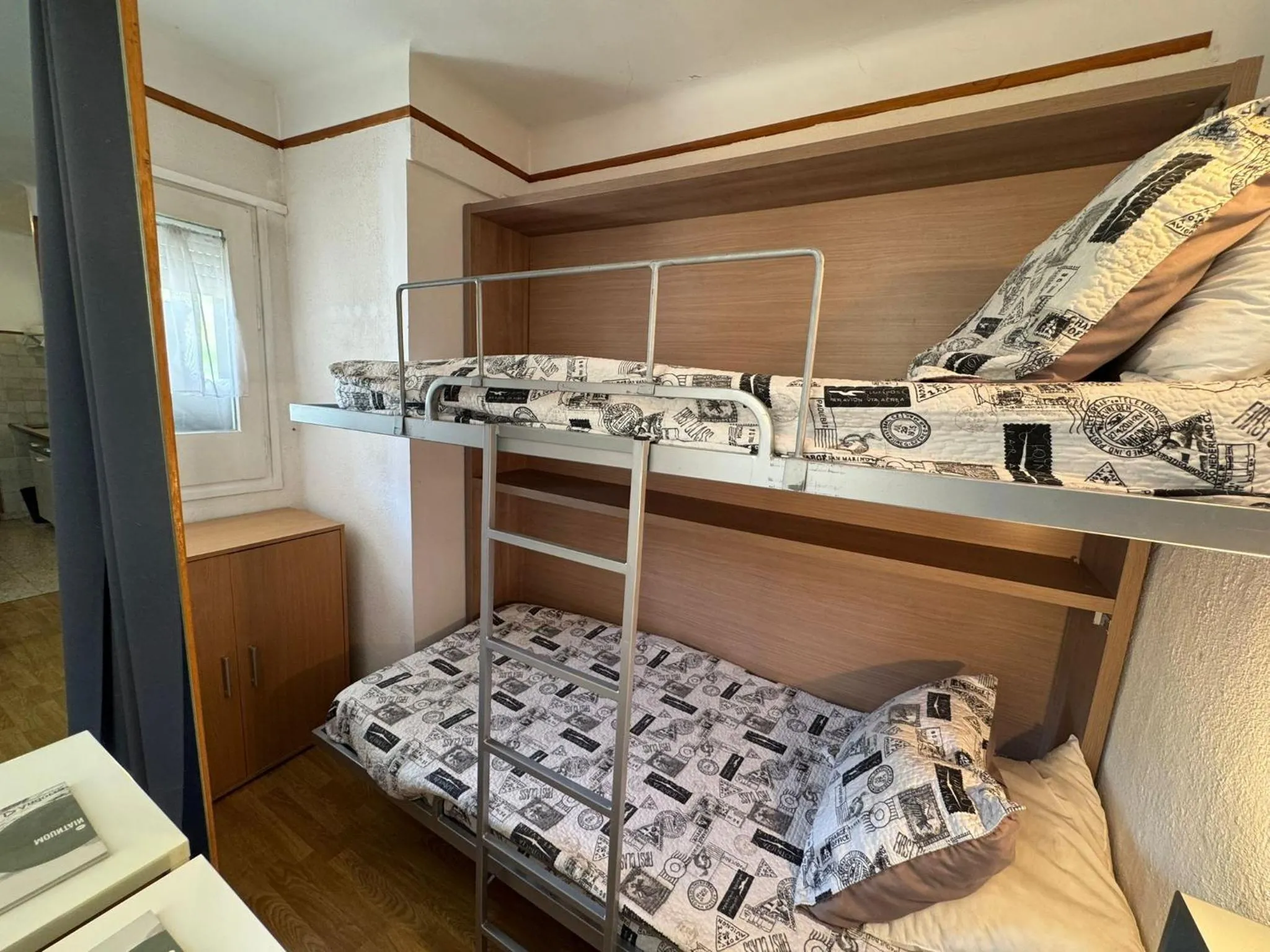 Bedroom, Bed in Immodelpas Tres estrelles