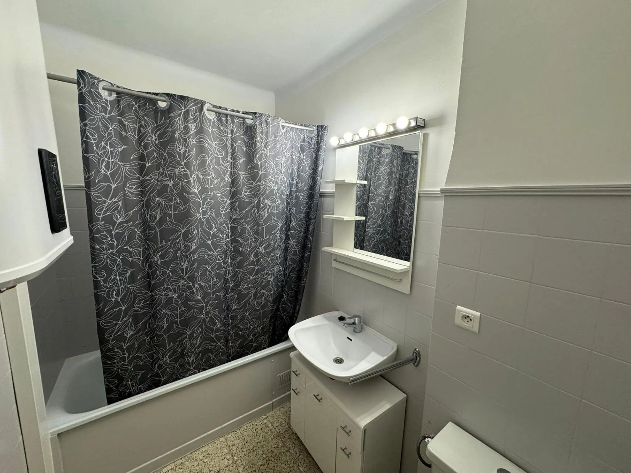 Bathroom in Immodelpas Tres estrelles