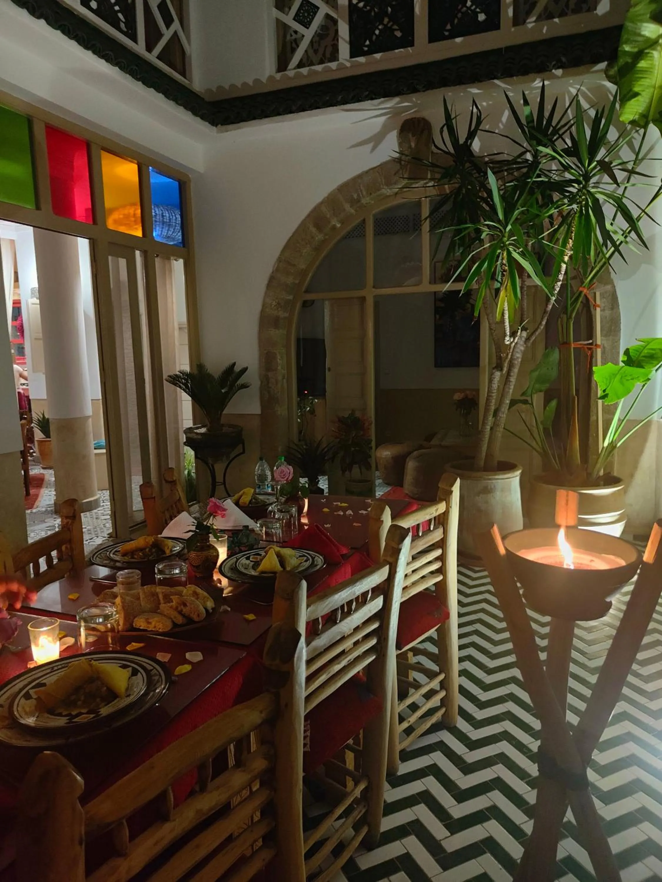 Jennat El Mossafir-Riad privé avec services