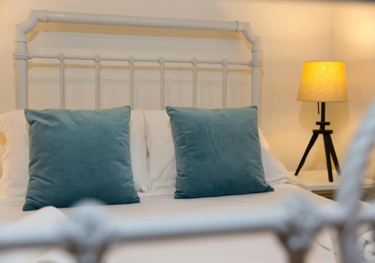 Decorative detail in Shongas Inn