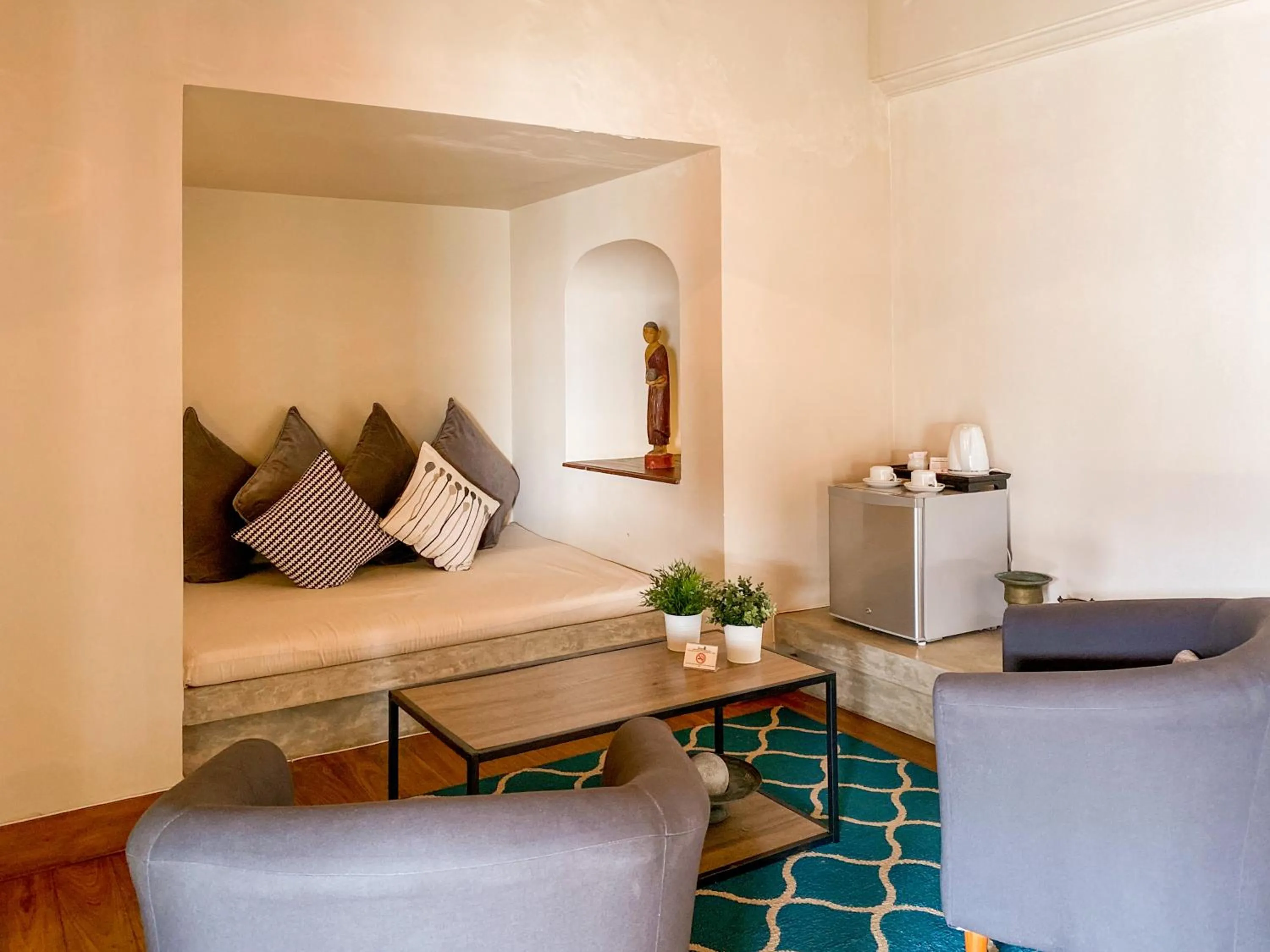 Seating area in The Bartizan Galle Fort