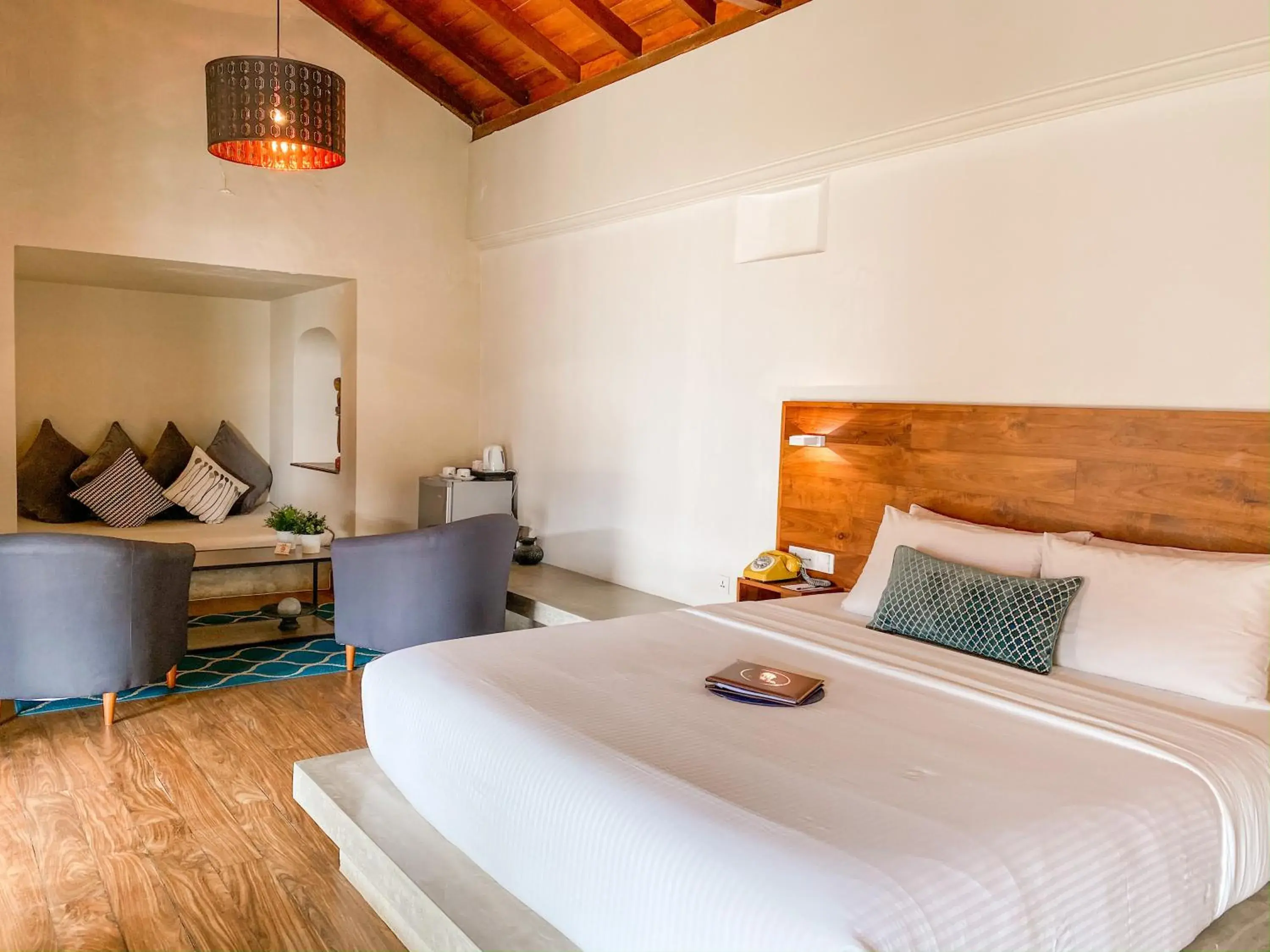 Superior Balcony Room with Partial Sea View in The Bartizan Galle Fort Superior Balcony Room with Partial Sea View in The Bartizan Galle Fort