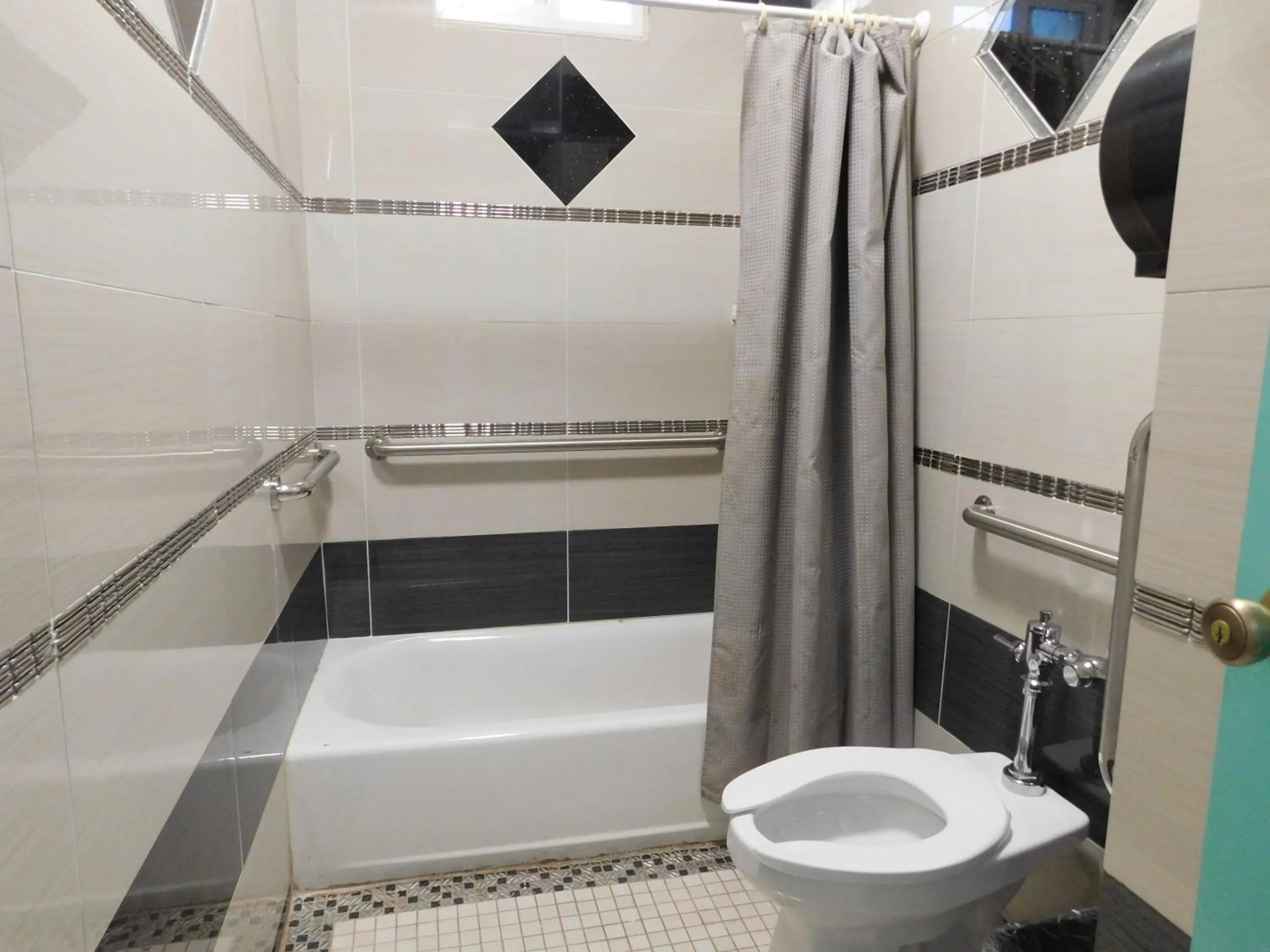 Area and facilities in Oak Hotel