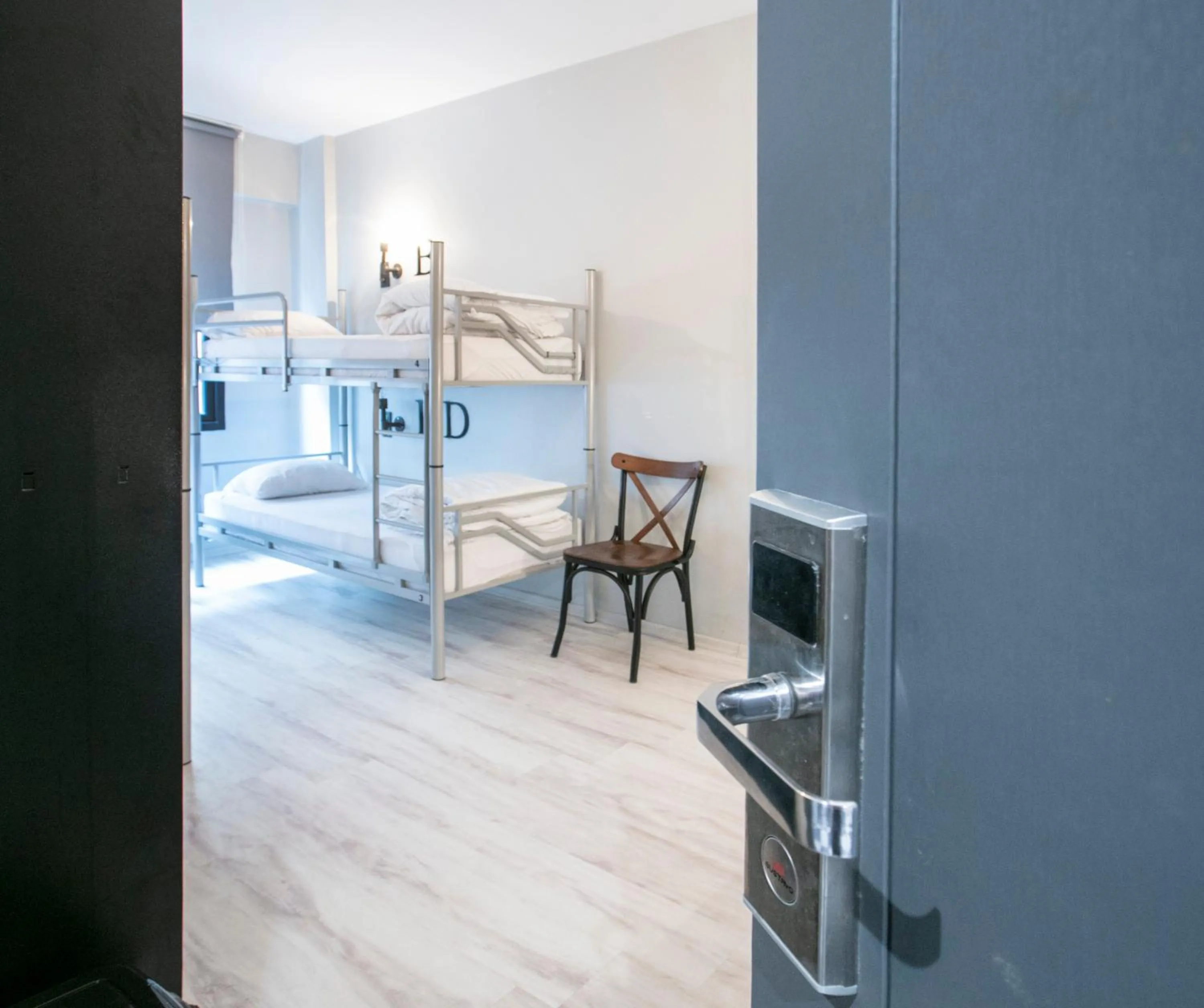 Photo of the whole room, Bed in Hanchi Hostel