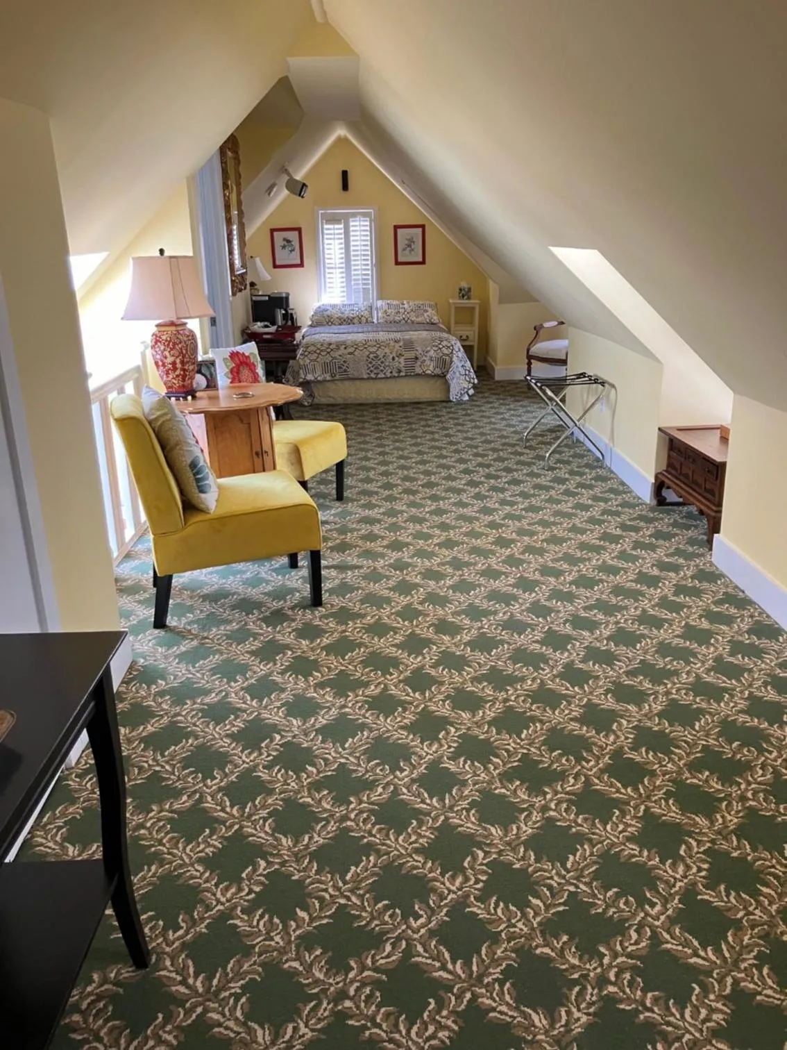 Bed in My Rosegarden Guest Rooms