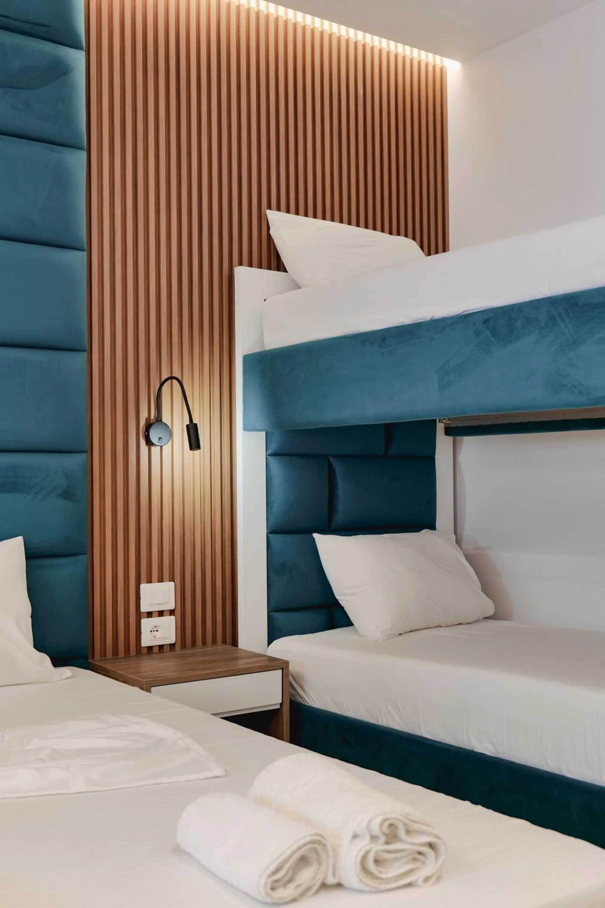 Photo of the whole room, Bed in Vila Shpetimi