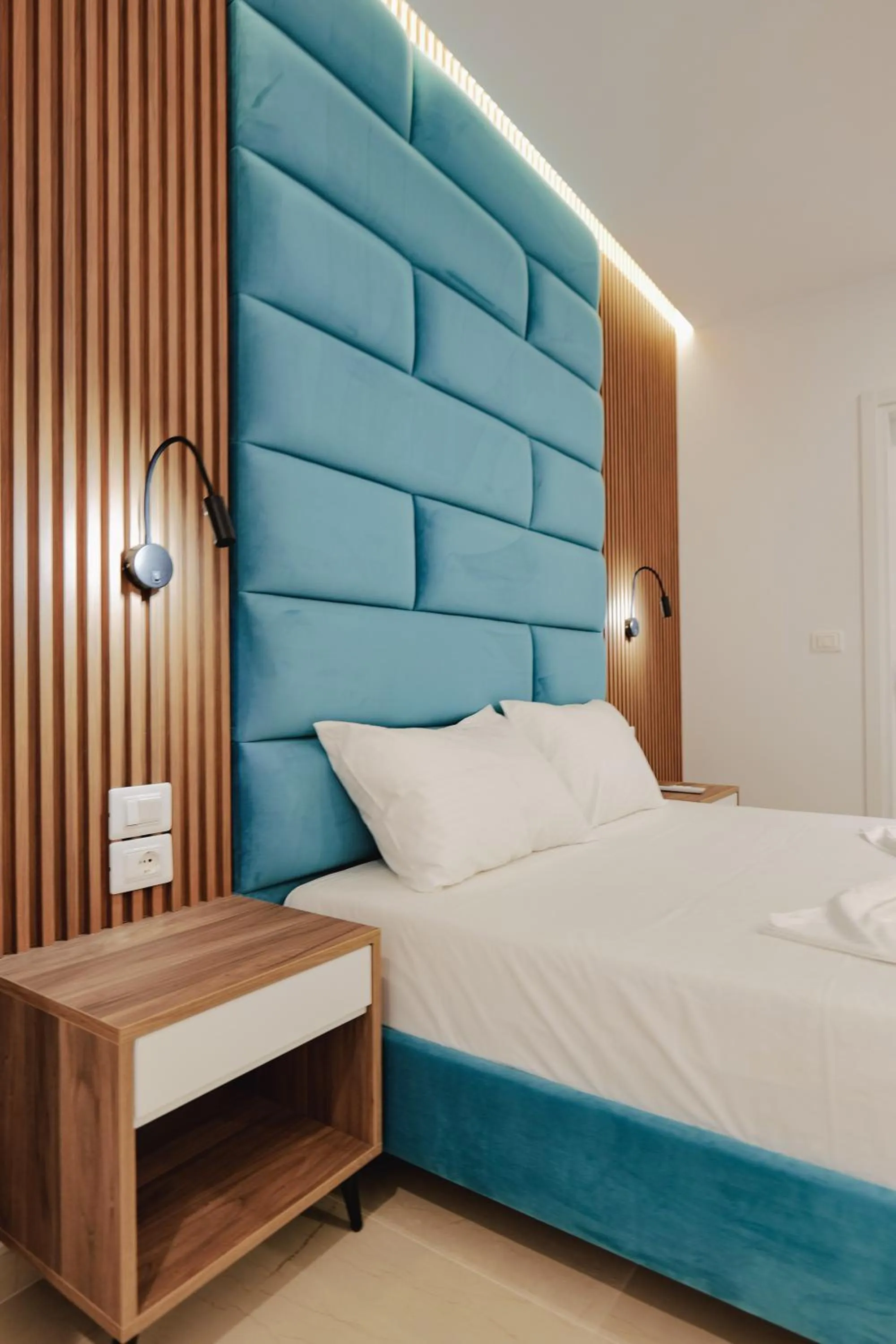 Bed in Vila Shpetimi