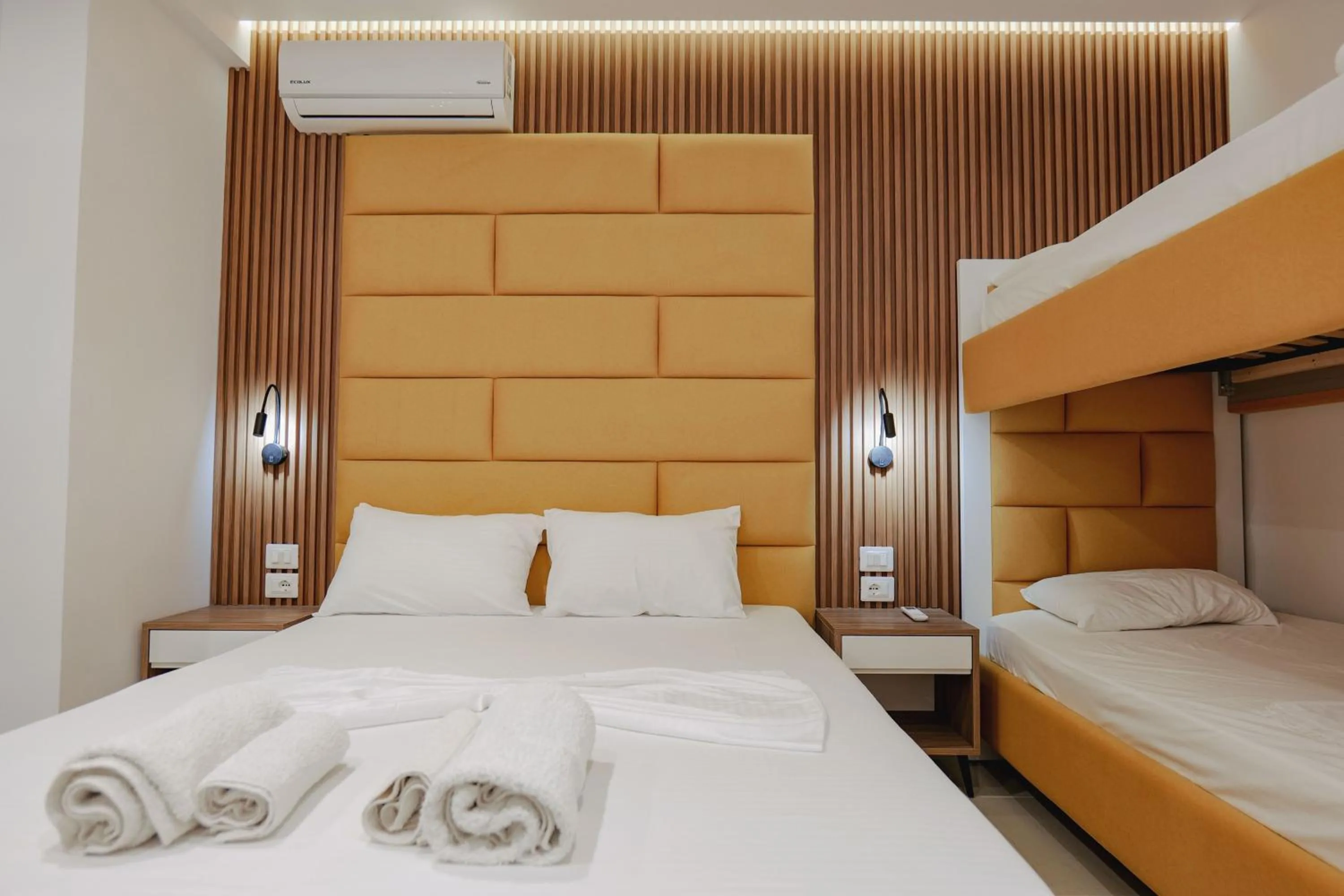 Bed in Vila Shpetimi