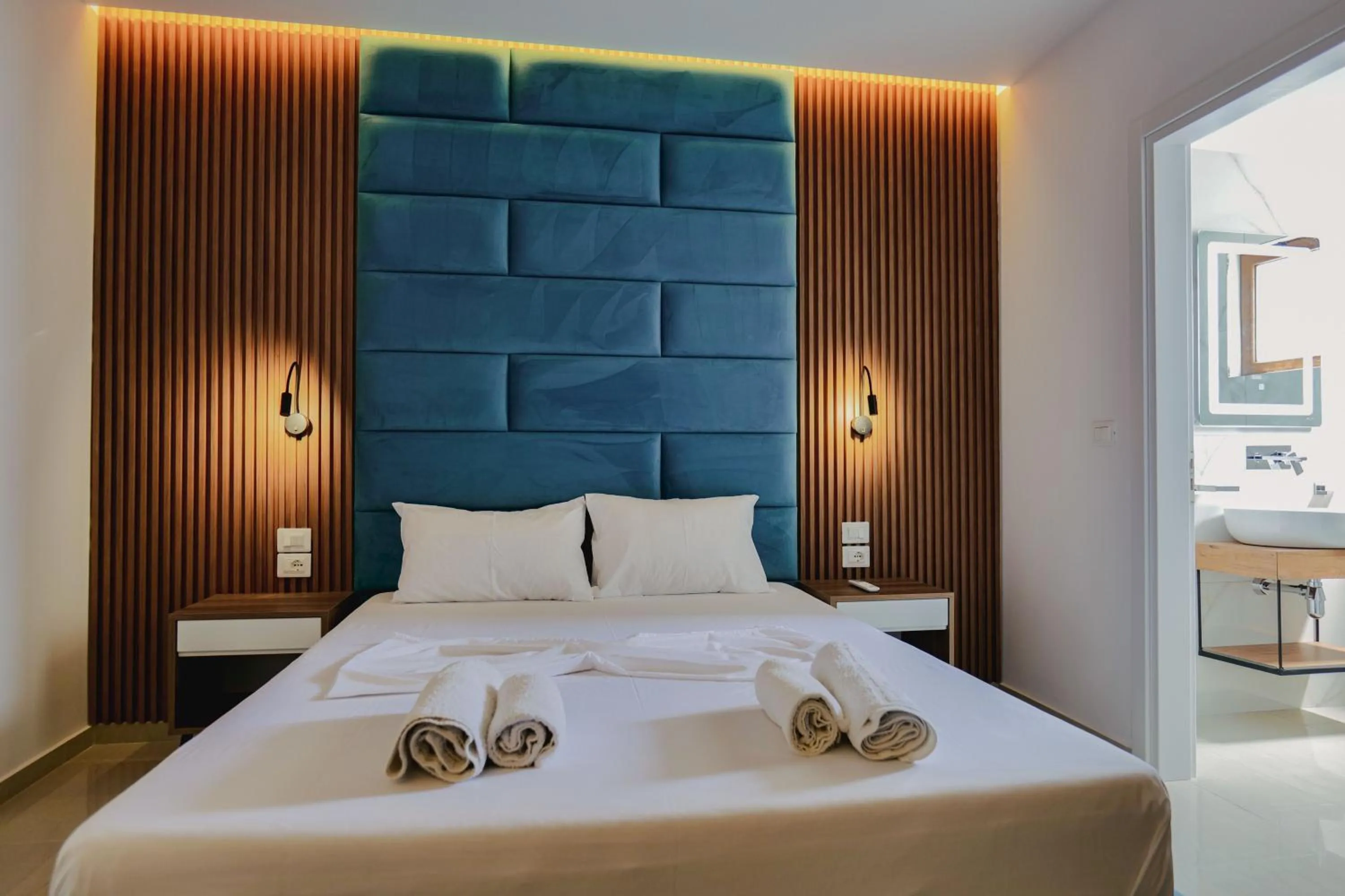 Bed in Vila Shpetimi