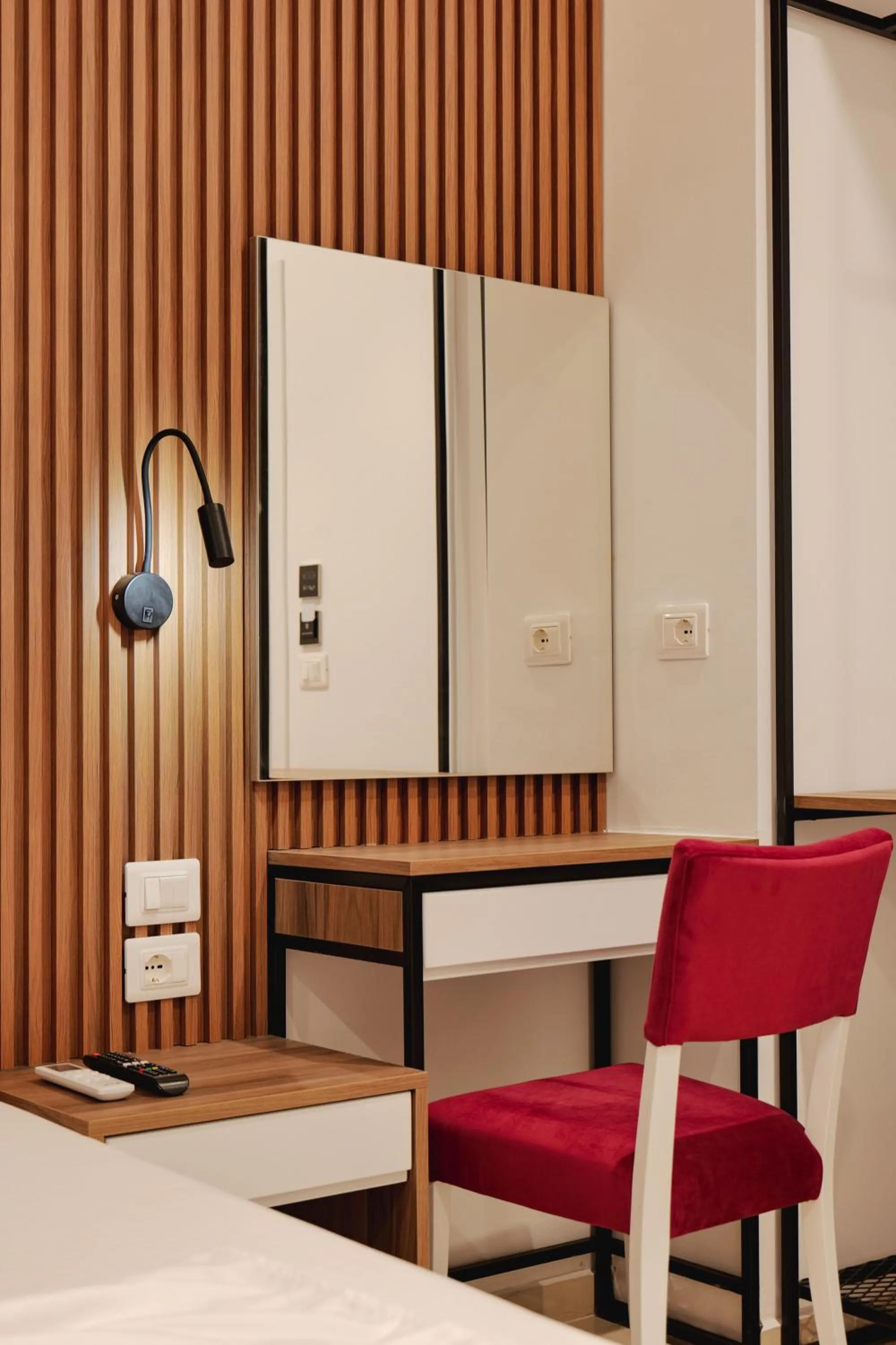 Seating area in Vila Shpetimi