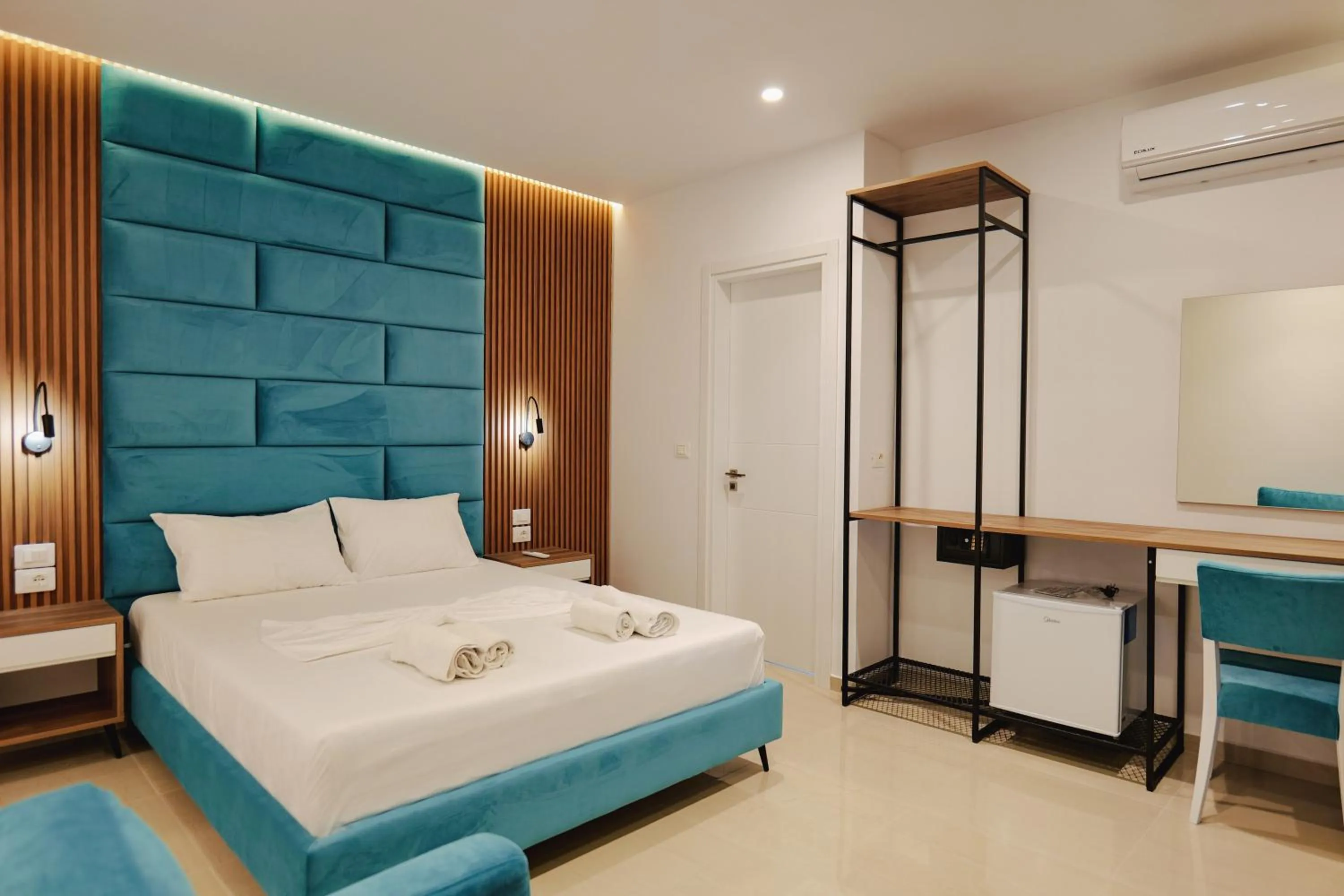 Bed in Vila Shpetimi