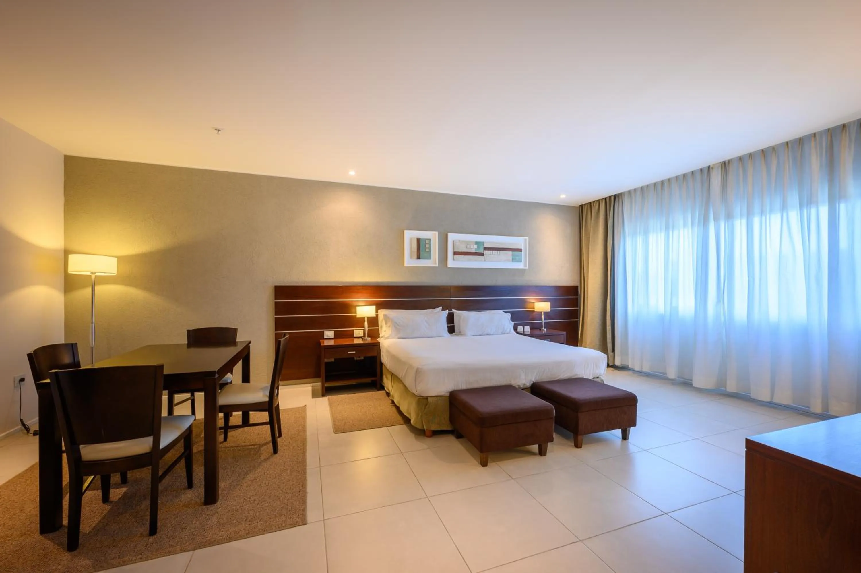 Photo of the whole room, Bed in Orfeo Suites Cordoba