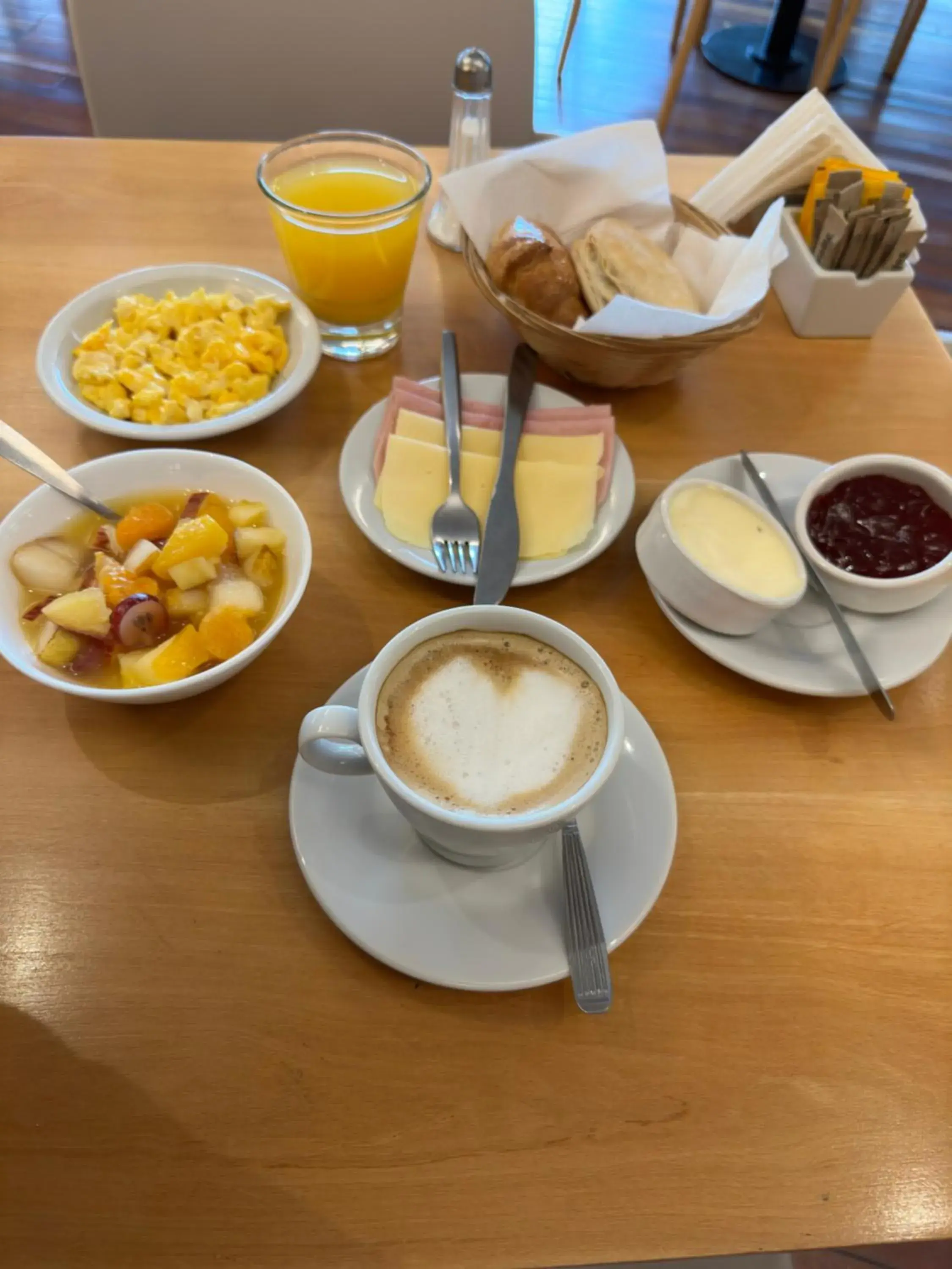 Breakfast in Orfeo Suites Cordoba Breakfast in Orfeo Suites Cordoba