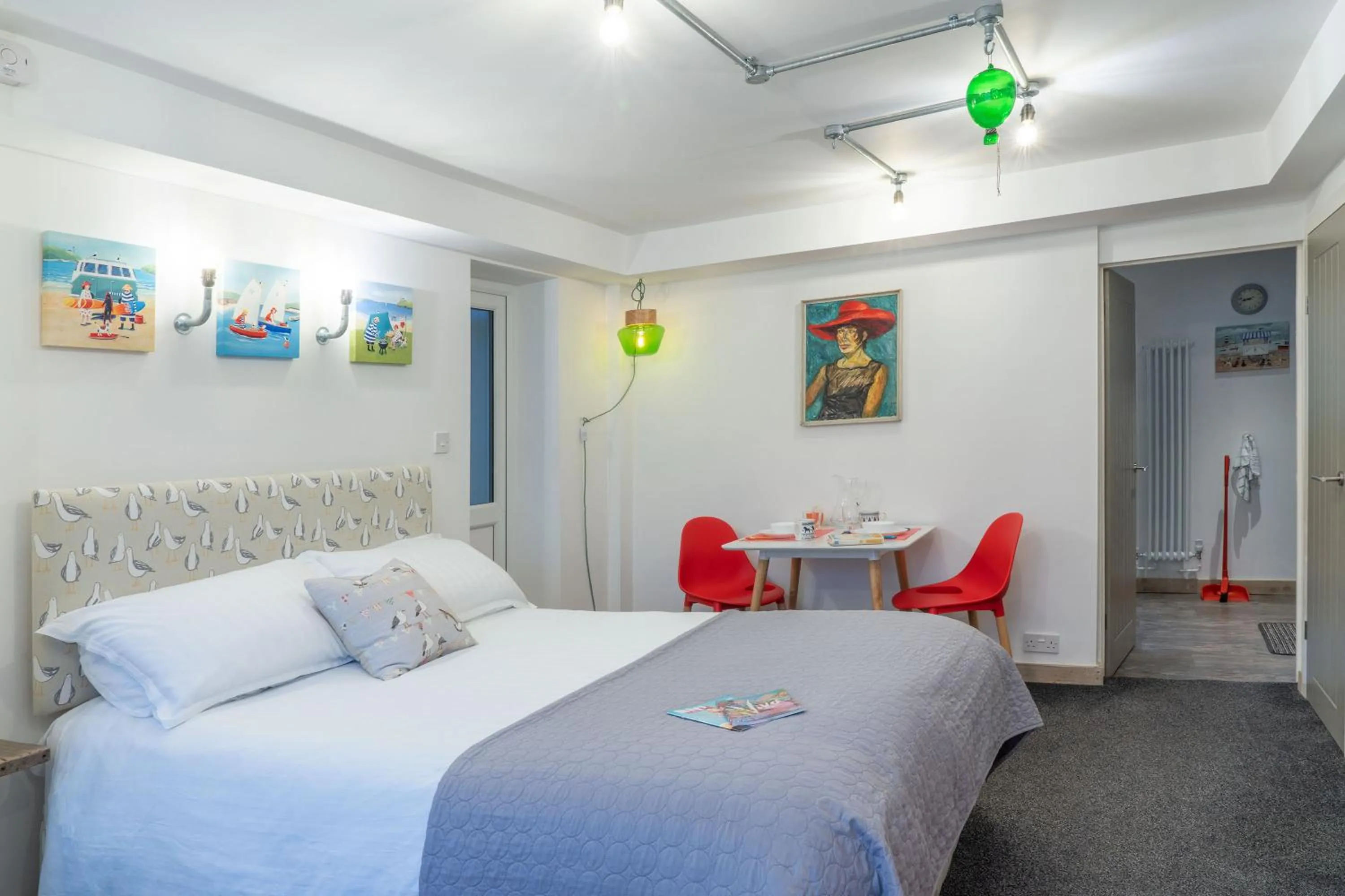 Bed in The Studio @ 93 Bernard Rd