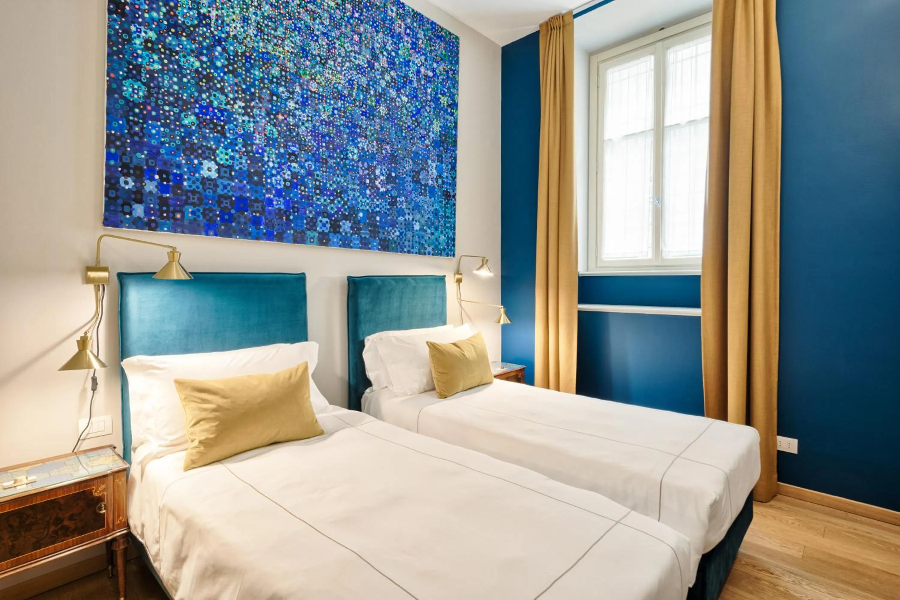 Bed in Palazzo Del Carretto-Art Apartments and Guesthouse