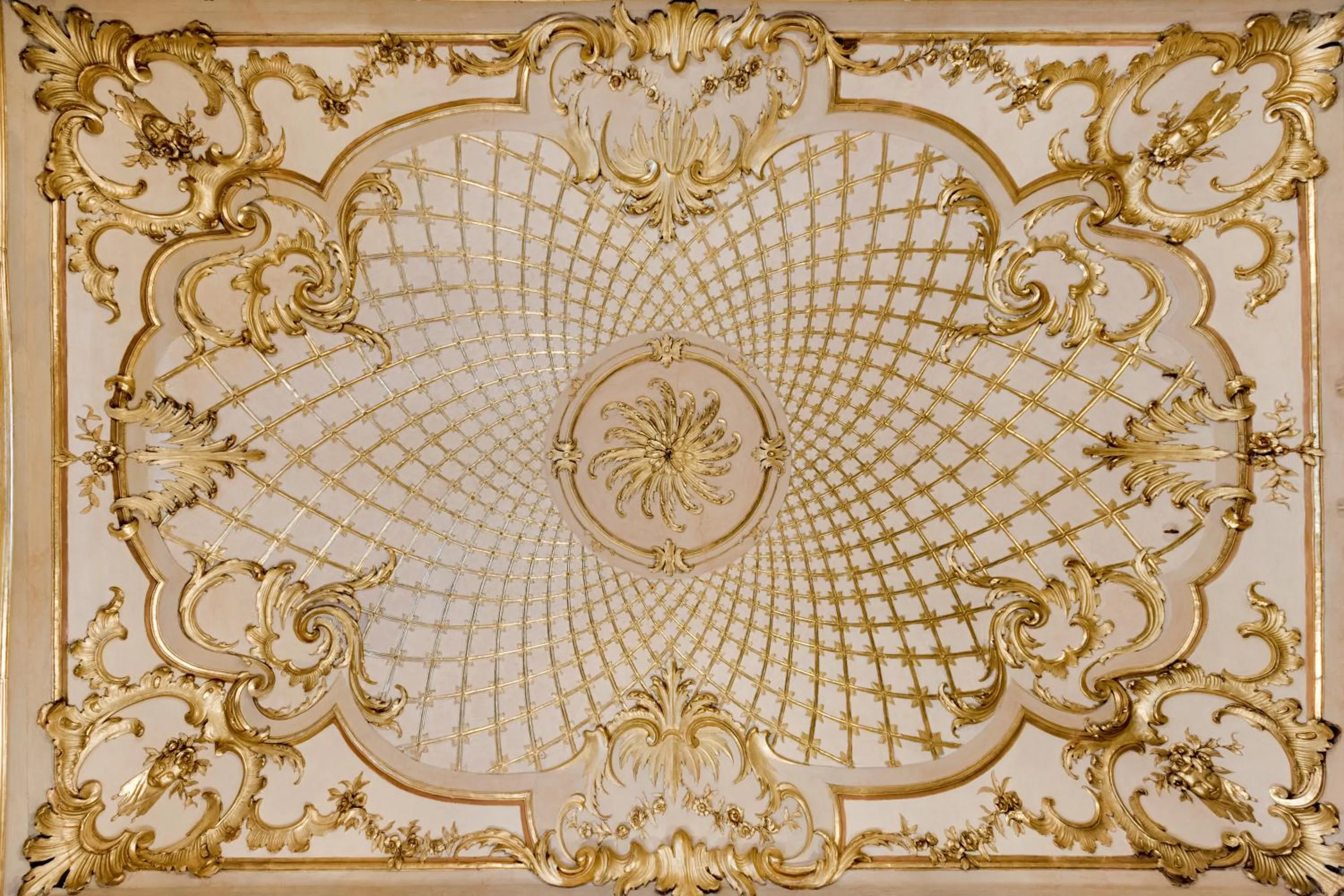 Decorative detail in Palazzo Del Carretto-Art Apartments and Guesthouse