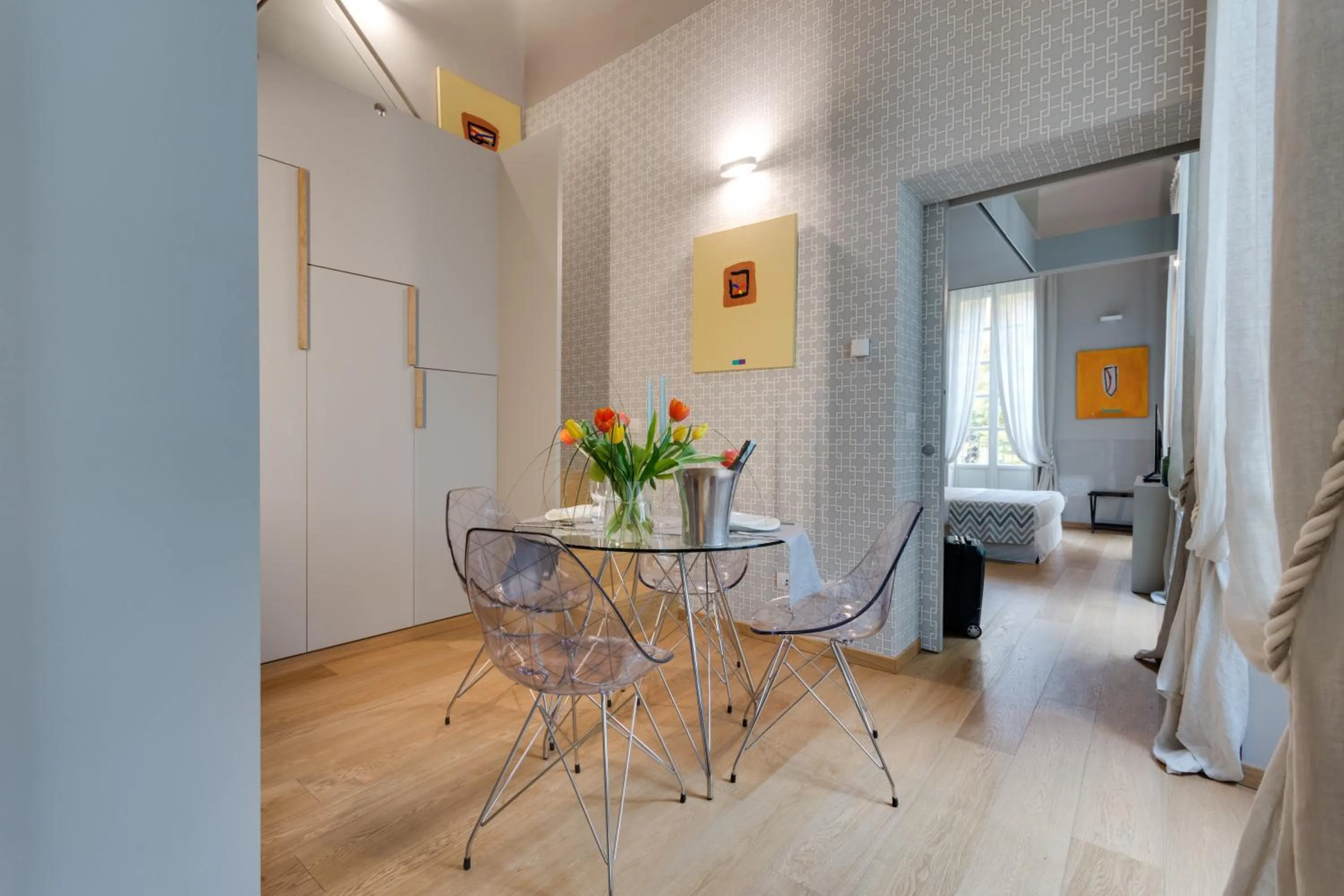 Coffee/tea facilities in Palazzo Del Carretto-Art Apartments and Guesthouse